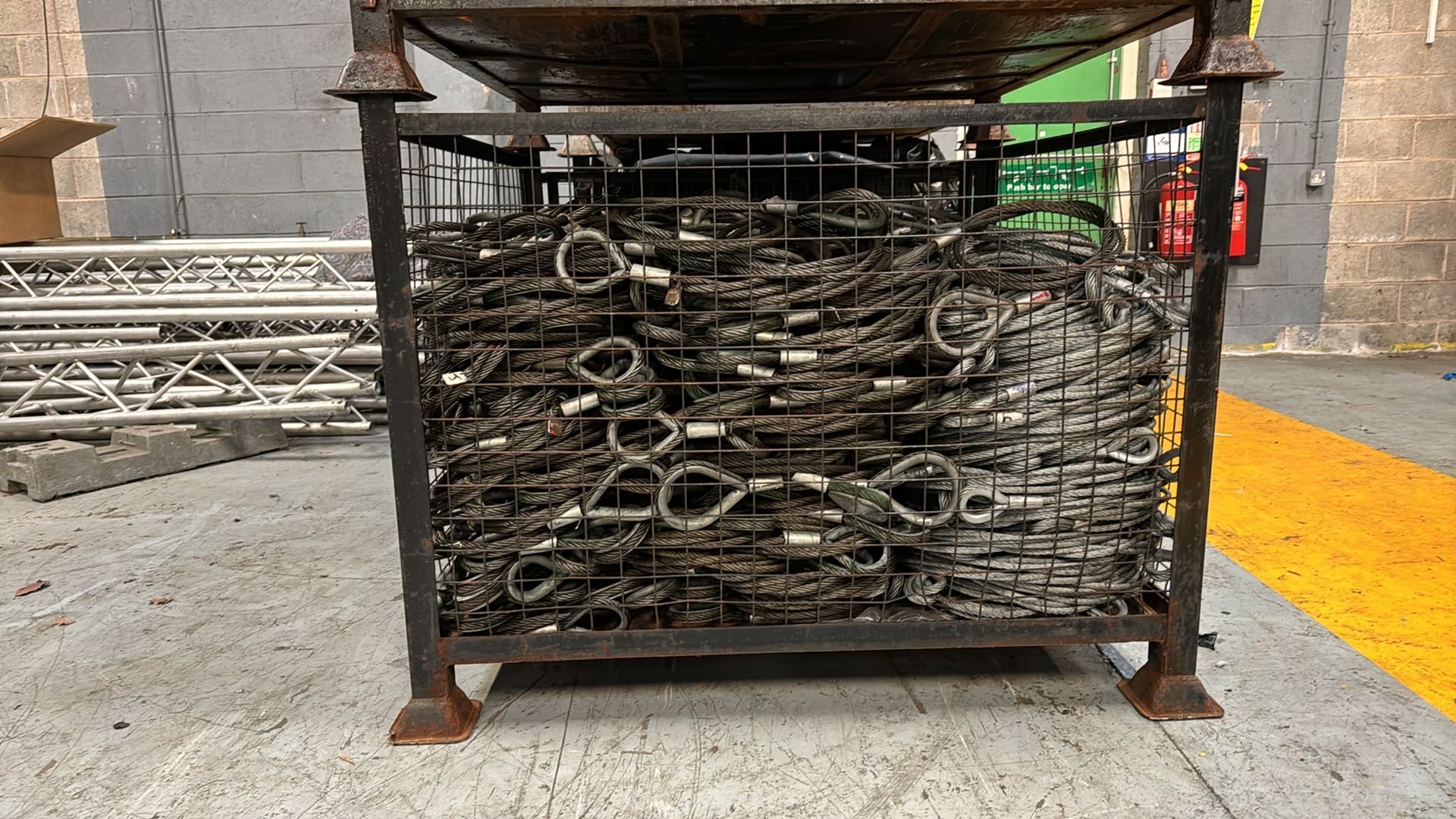 1 x Metal Crate / Cage of industrial steel rigging - Image 3 of 5