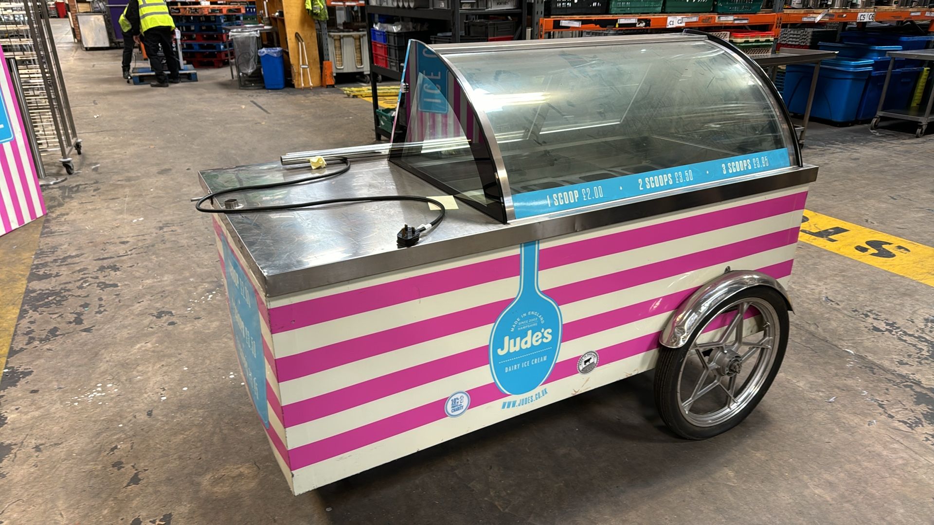 Refrigerated Ice Cream Serving Counter on Wheels - Image 2 of 12