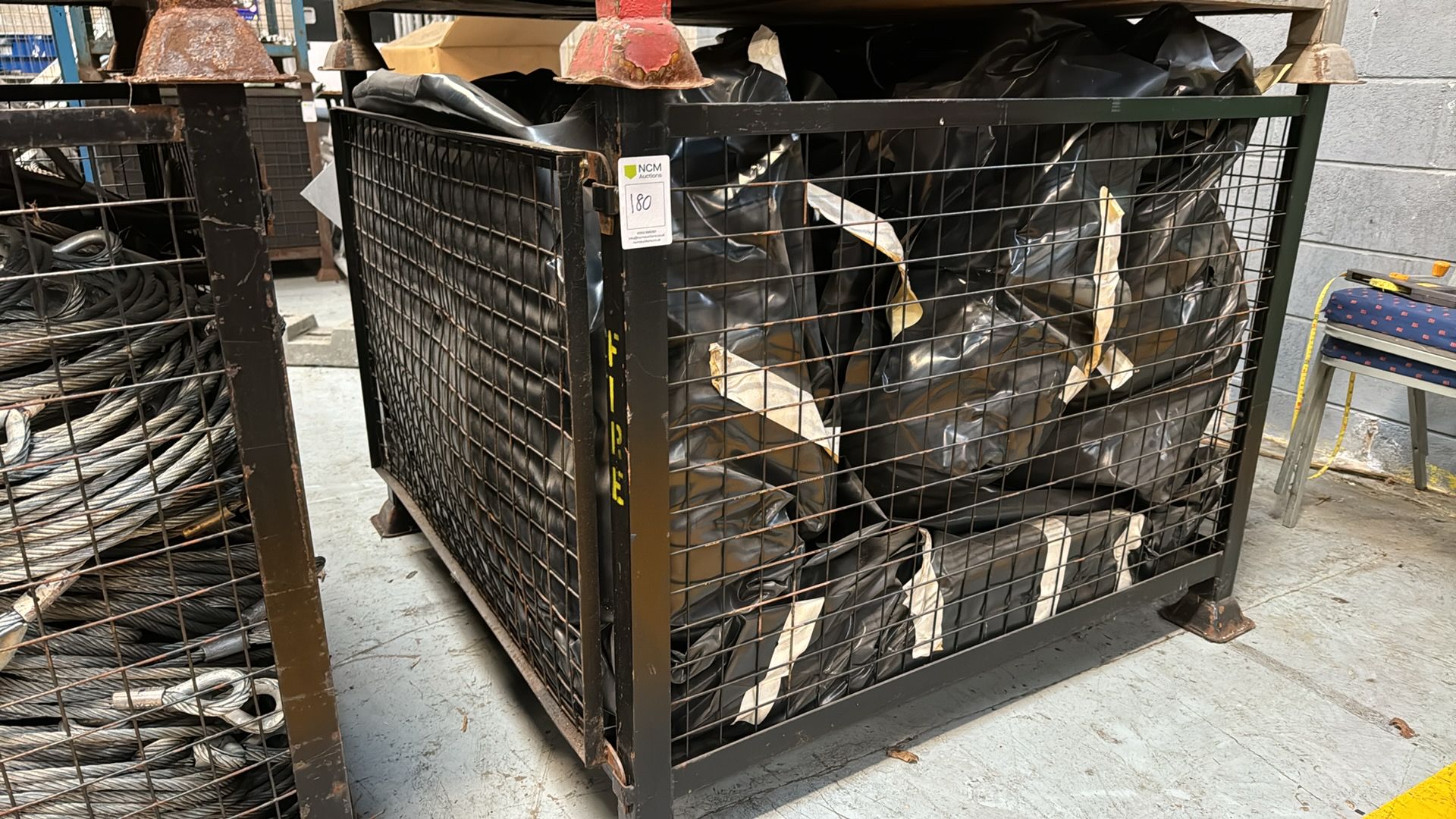 1 x Metal Crate / Cage containing rigging netting - Image 3 of 3