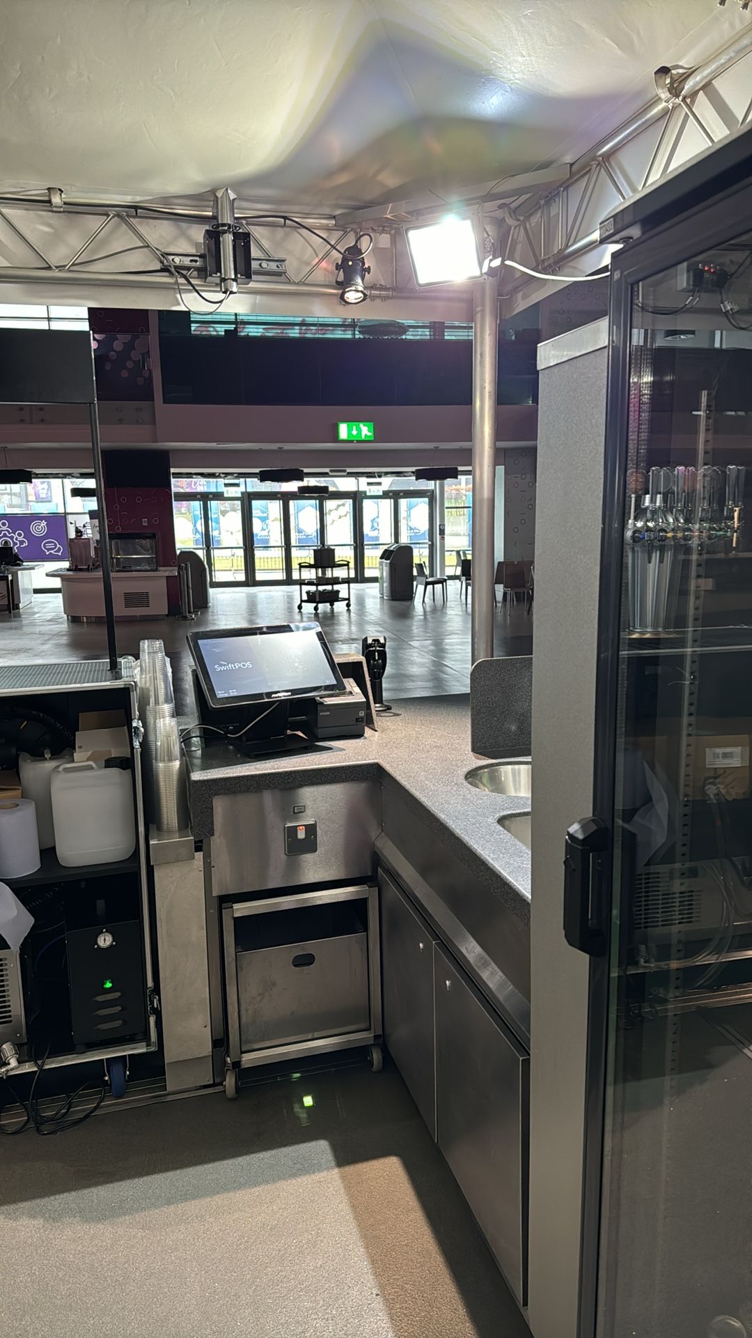 Modular Catering Unit / Retail Point - Image 6 of 12