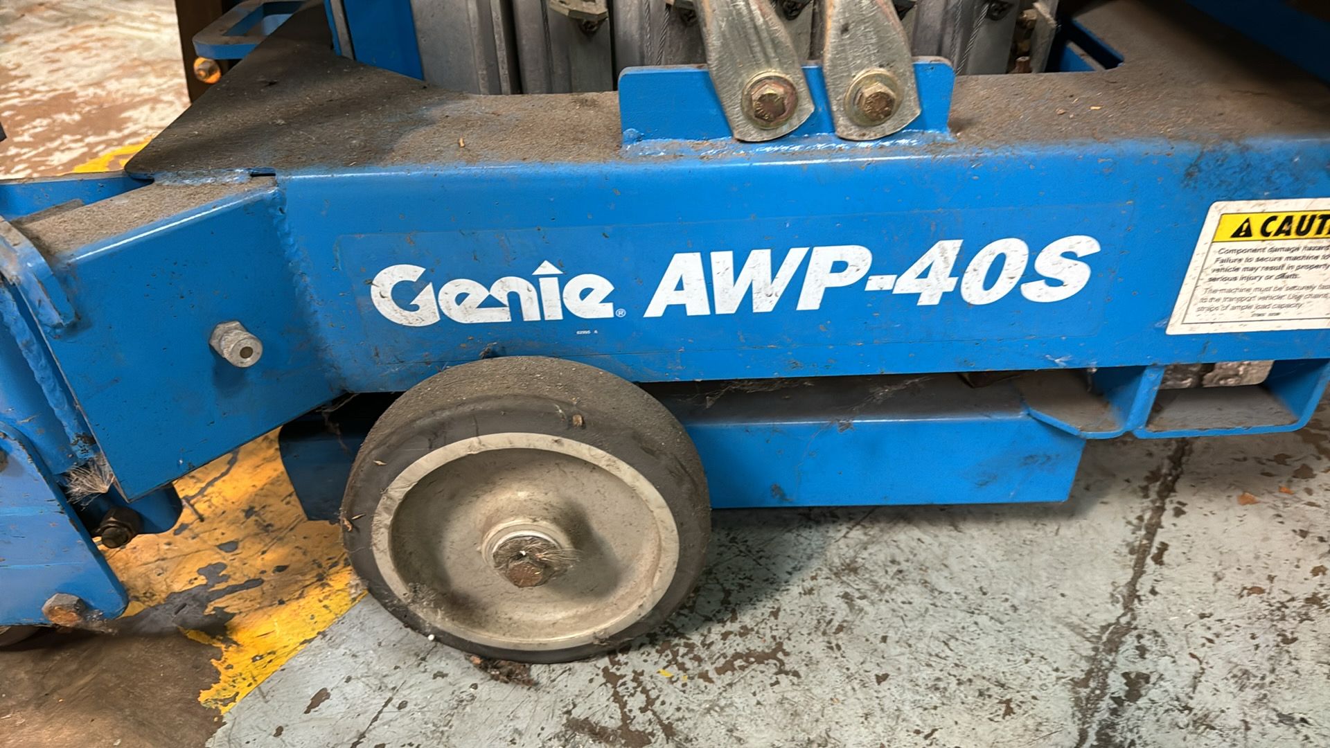 GENIE - AWP-40S, Access Plarform Lift - Image 5 of 9