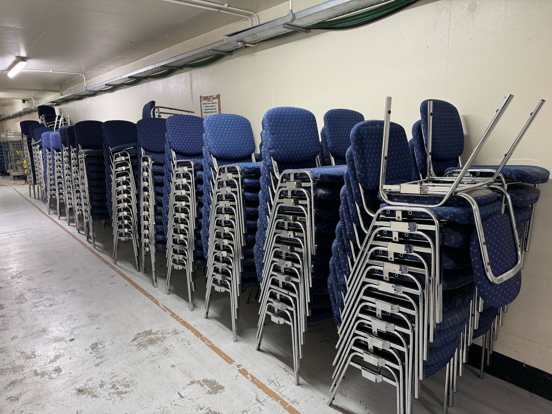 Approx 500 Events / Exhibtion Stackable Chairs - Image 6 of 7