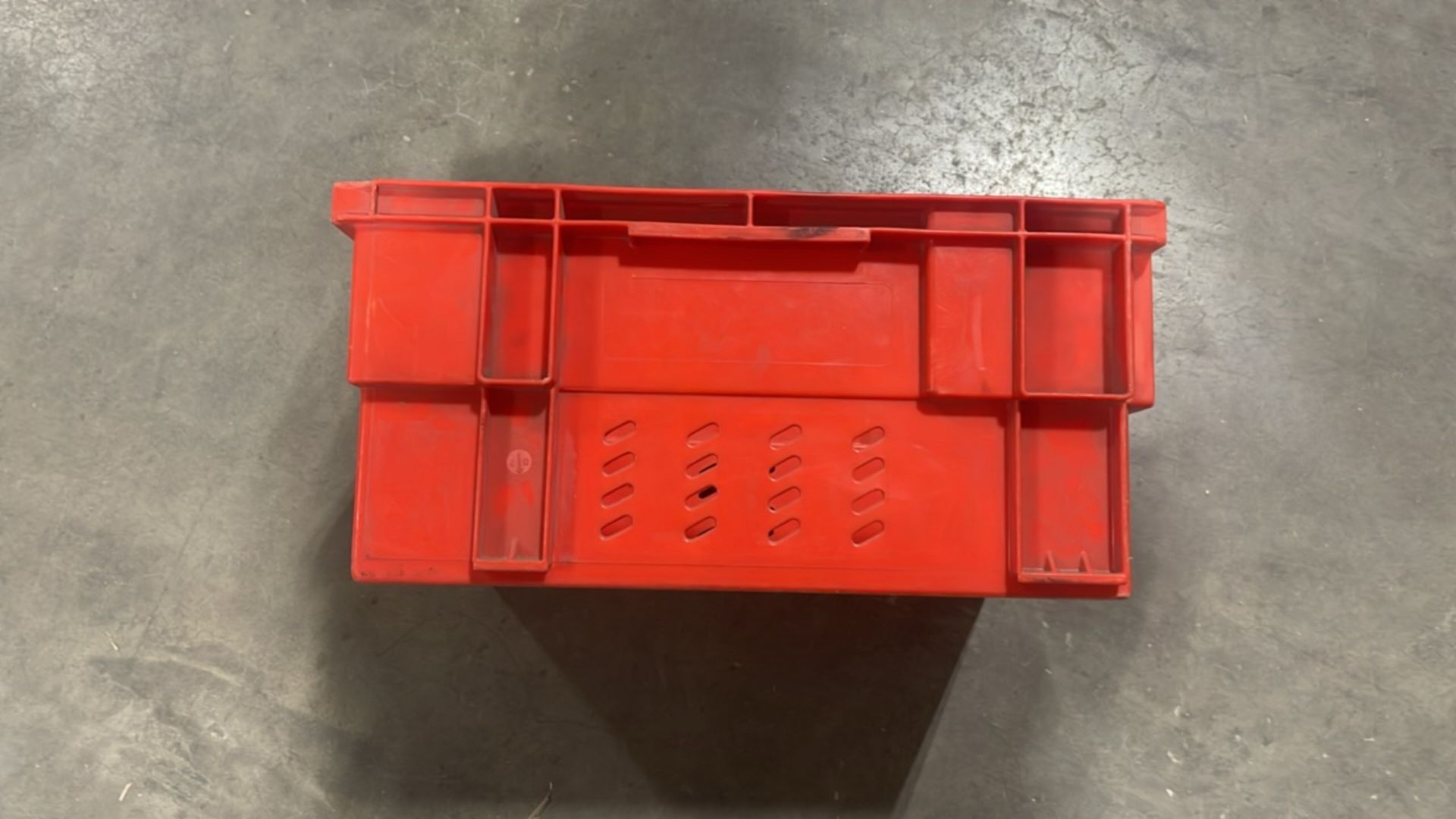 Red Trays - Image 5 of 7
