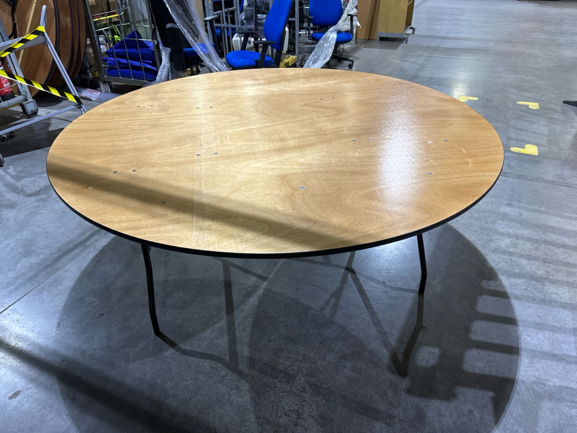 6ft Round Conference Table