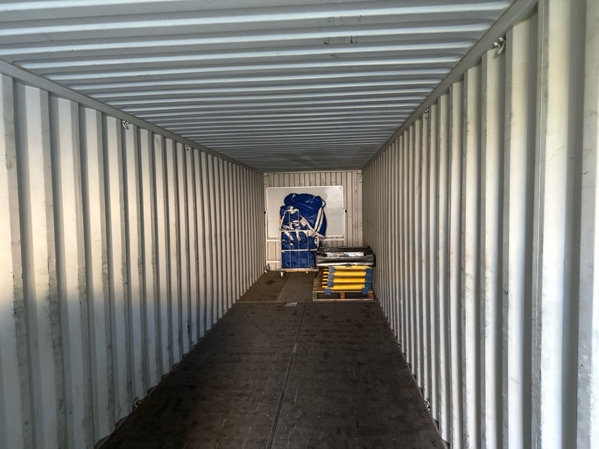 40ft Shipping Container - Image 6 of 8