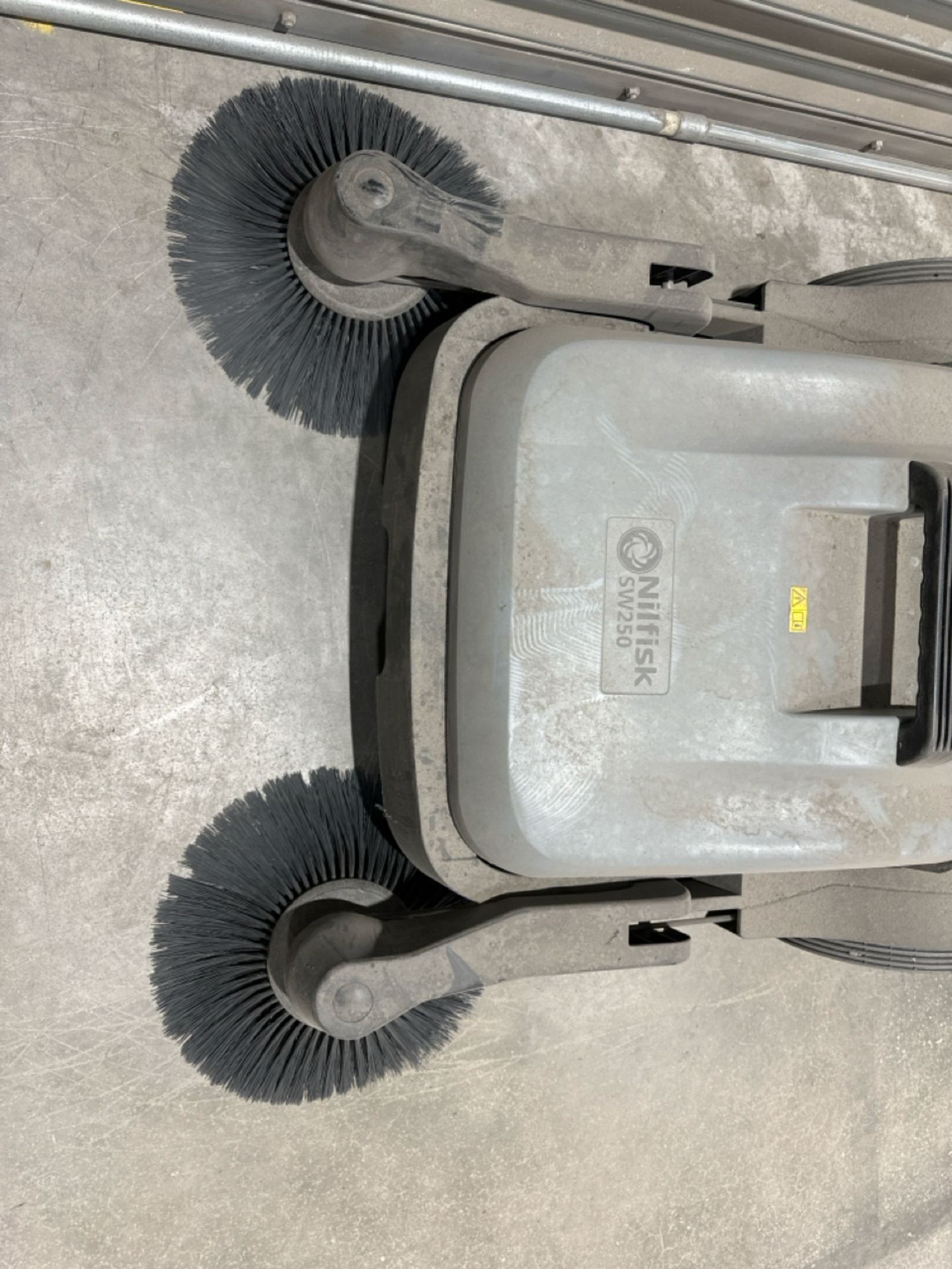 Nilfisk SW250 Floor Sweeper - Image 3 of 5