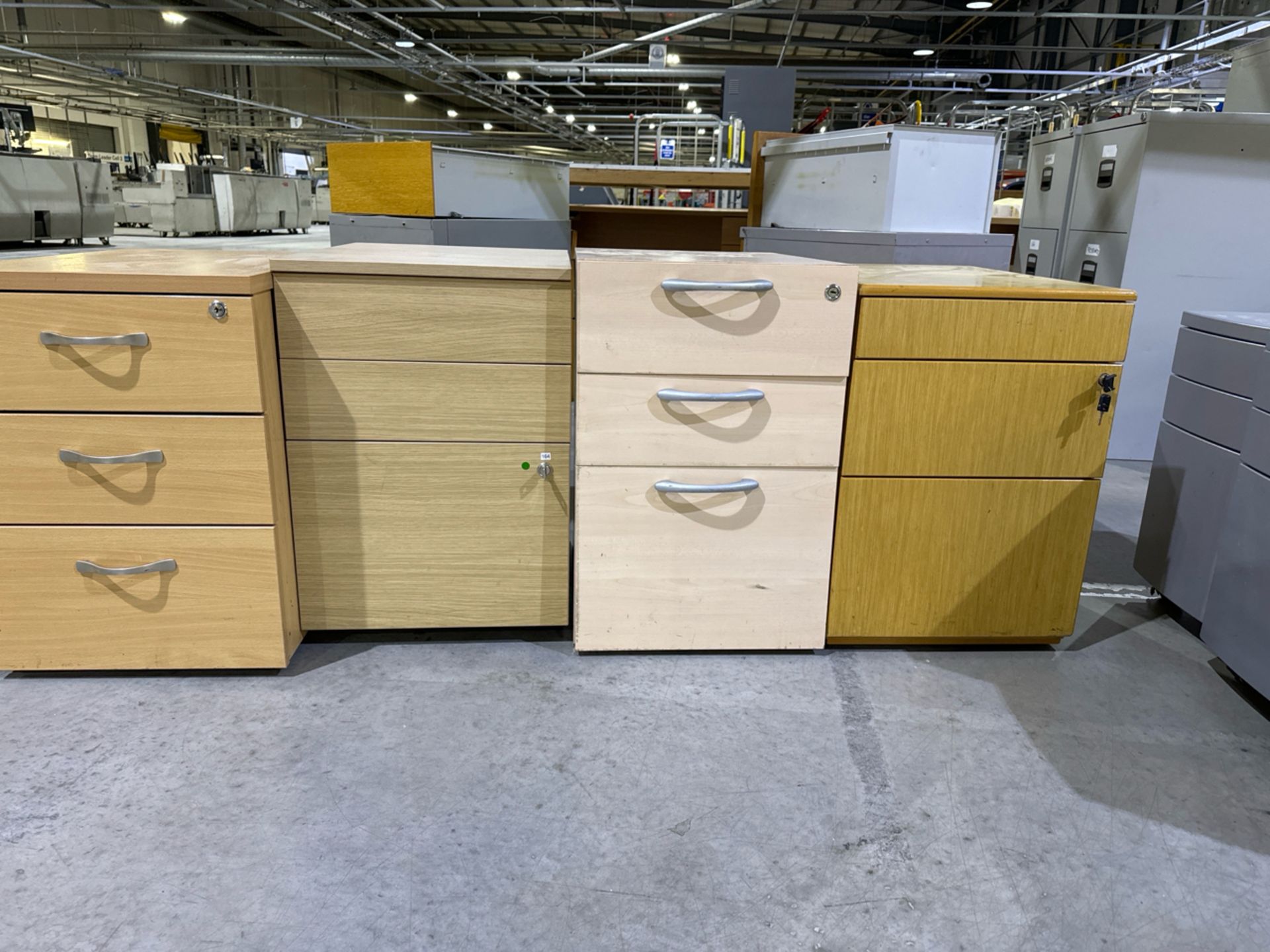 Wooden Drawer Units x5 - Image 2 of 5