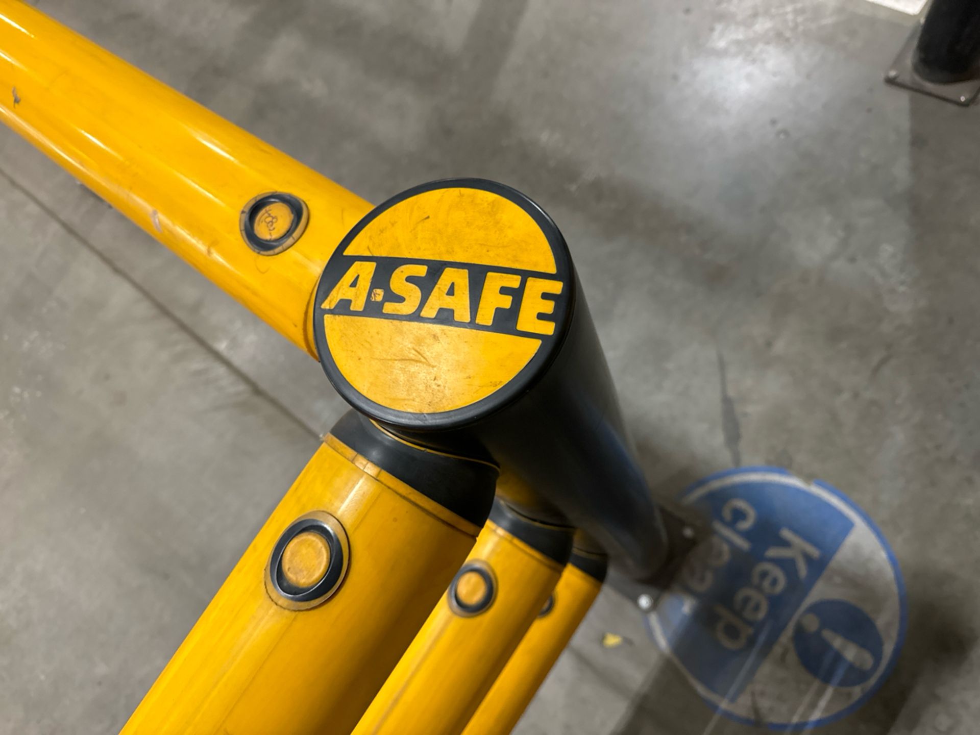 A-Safe Safety Barrier With Gate Yellow & Black Pla - Bild 8 aus 9