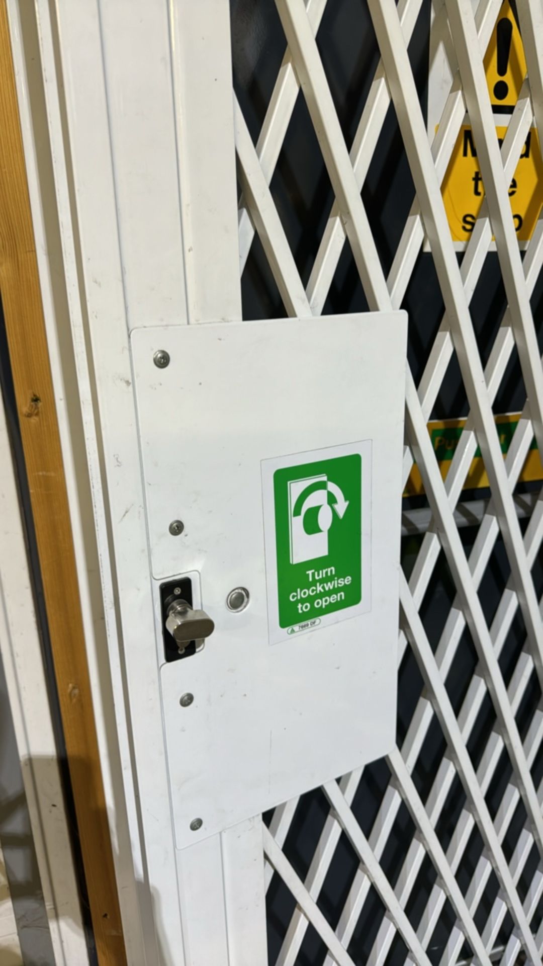 Xpanda DIY Security Door - Image 3 of 7