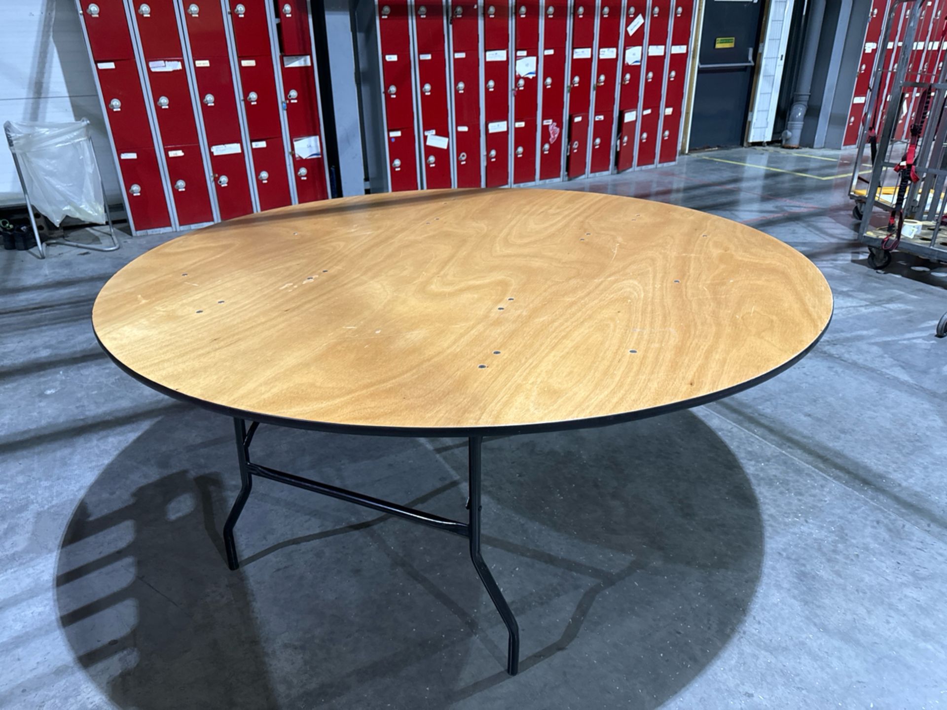 6ft Round Conference Table