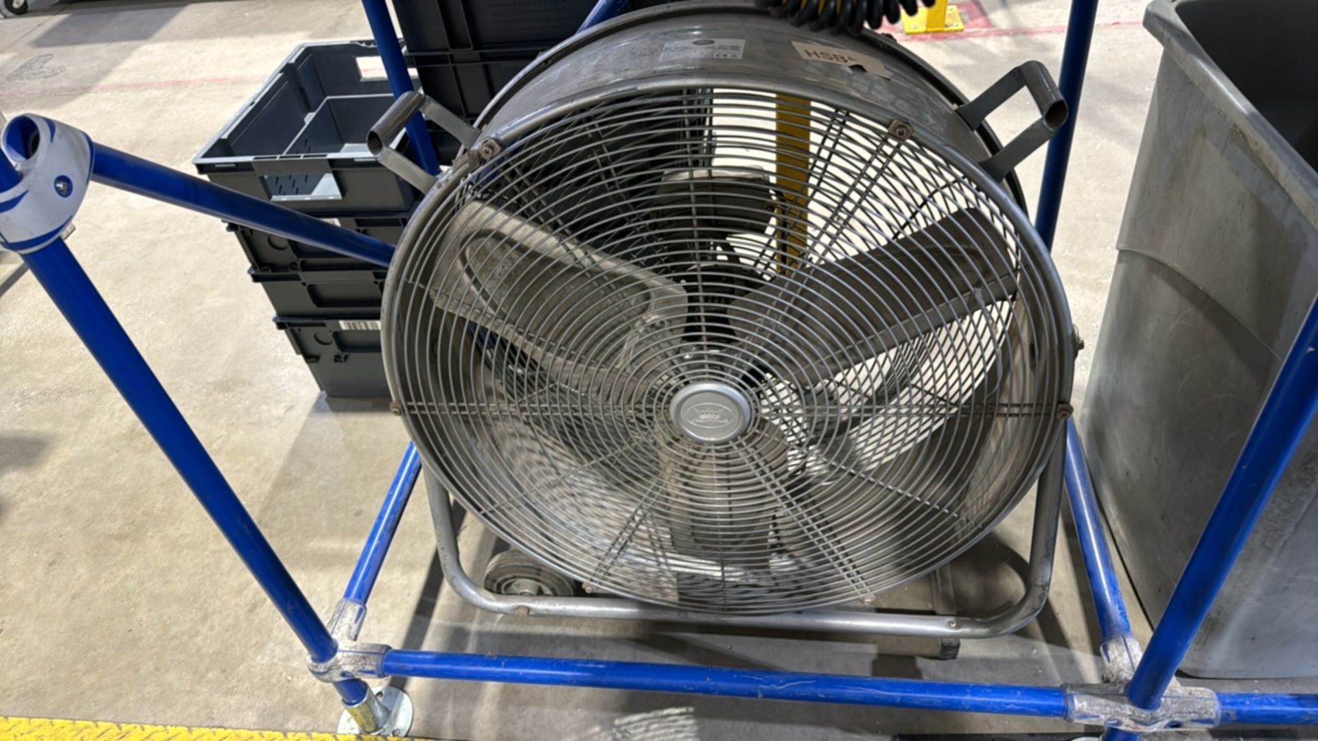 Industrial Cooling Fan x4 - Image 2 of 6