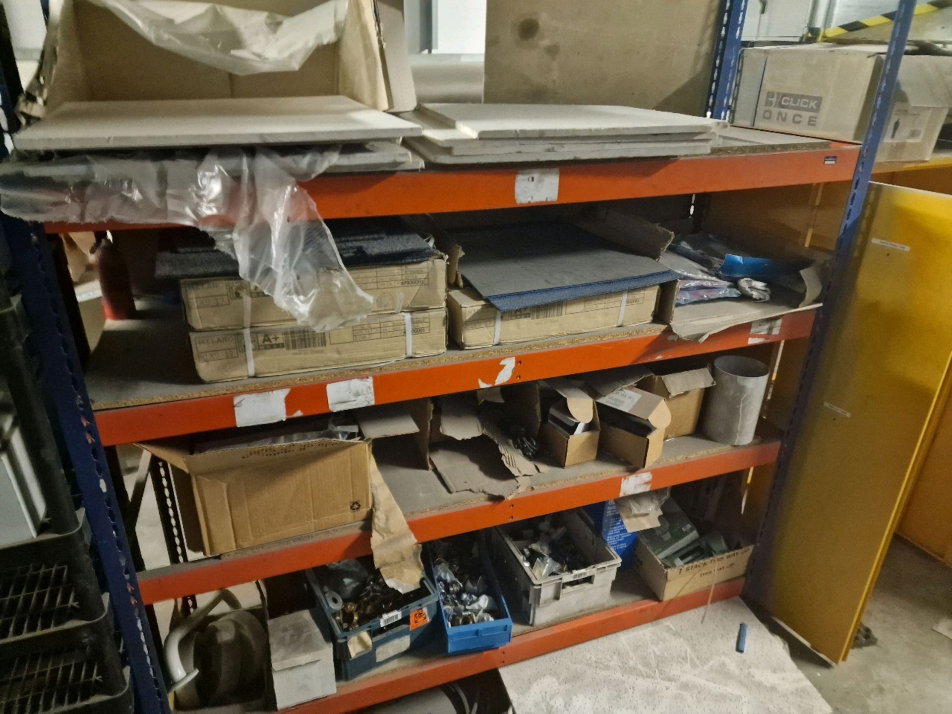 Contents Of Maintenance Room - Bild 10 aus 10