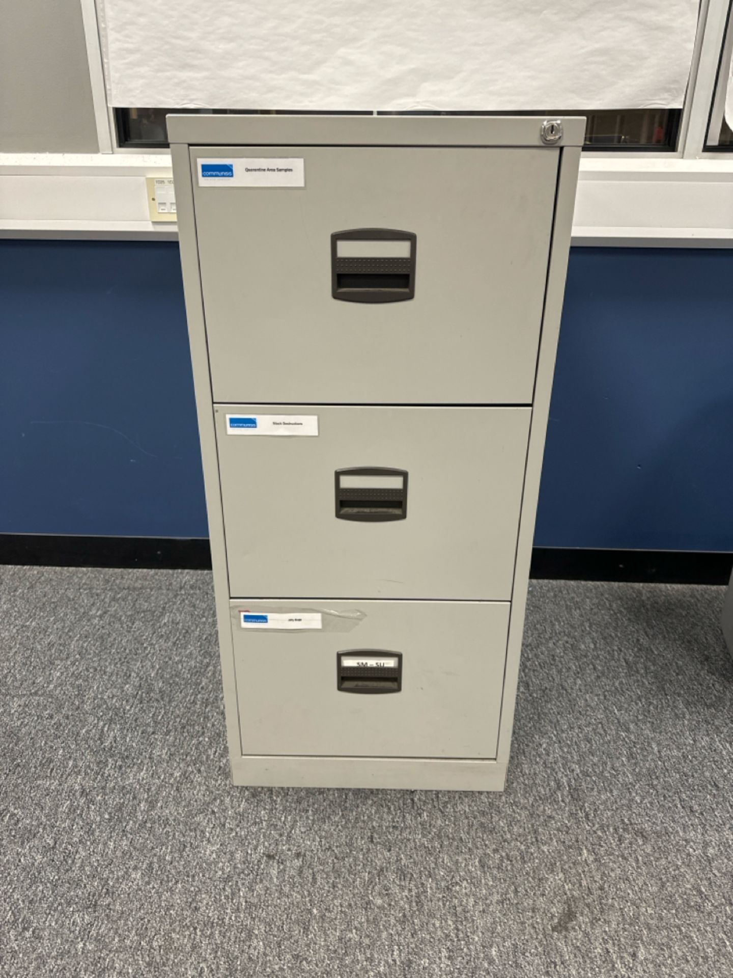 Metal Filing Cabinet - Bild 2 aus 4