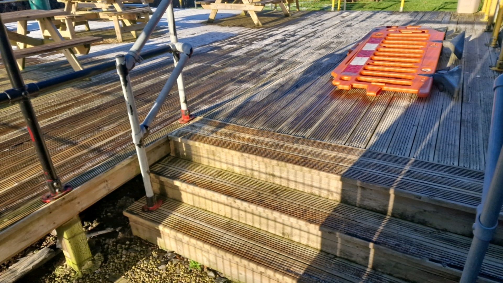 Wooden Decking - Image 6 of 6