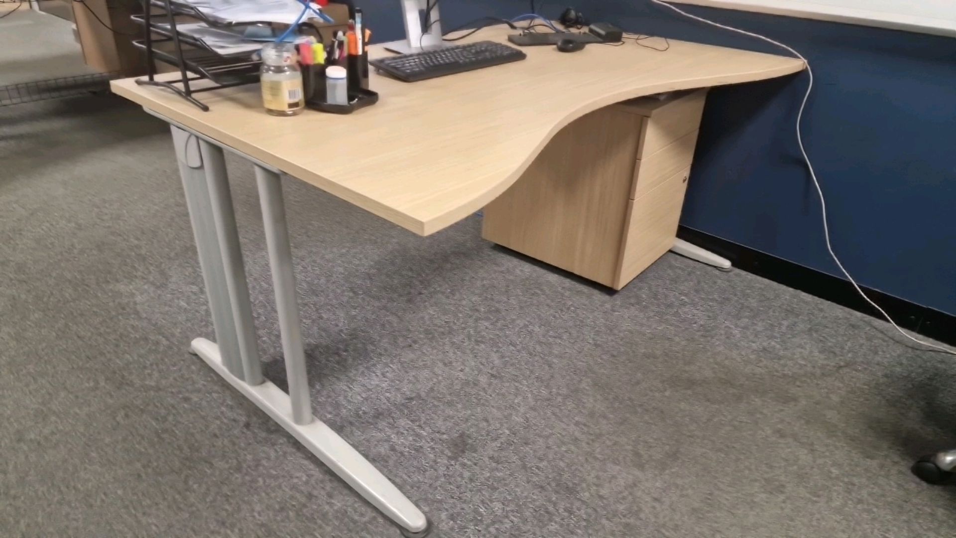 Pine Effect Desk - Image 3 of 3