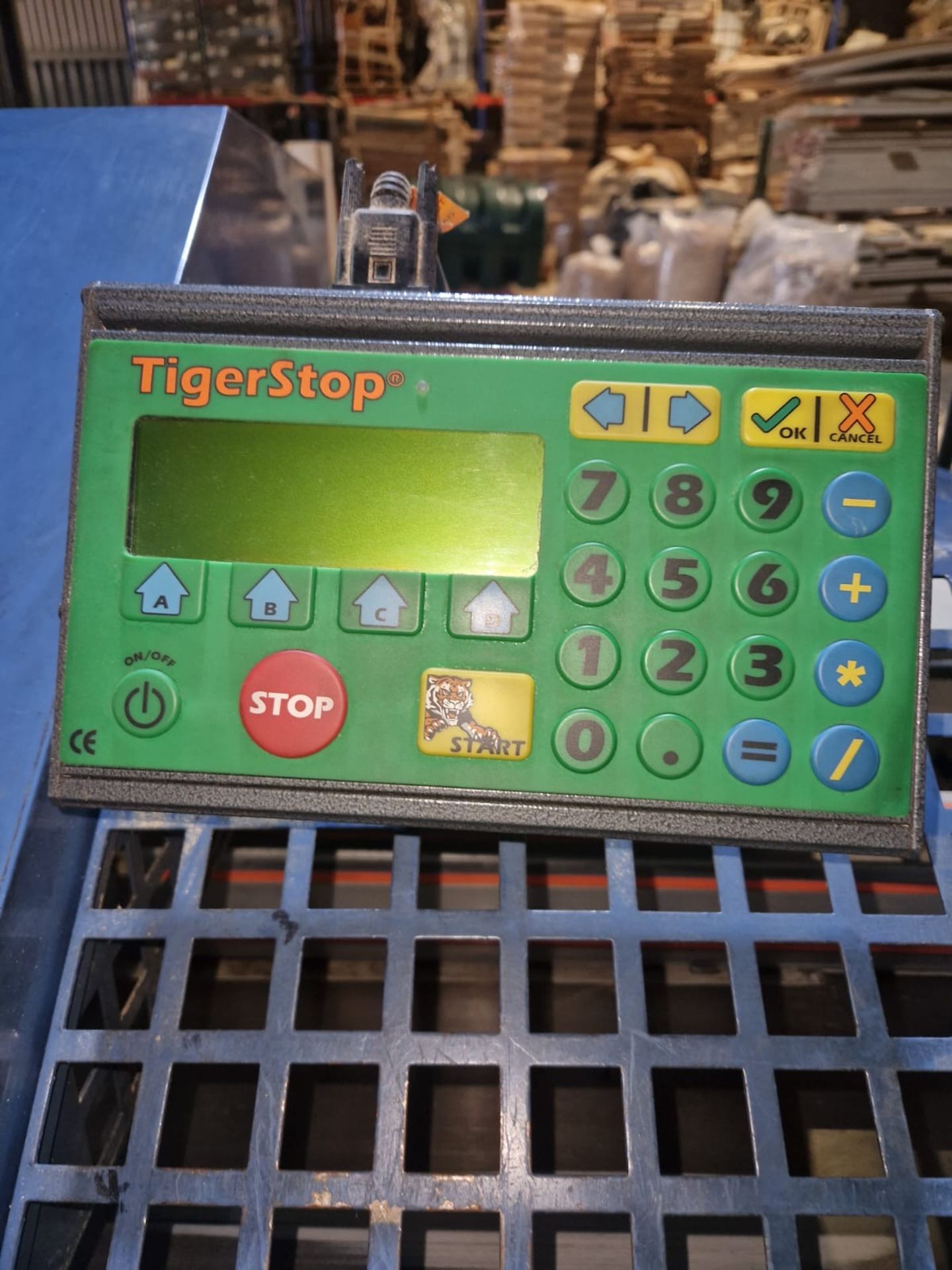 Tigerstop TS 550 Muk 500 Cross-Cut Saw - Image 6 of 12