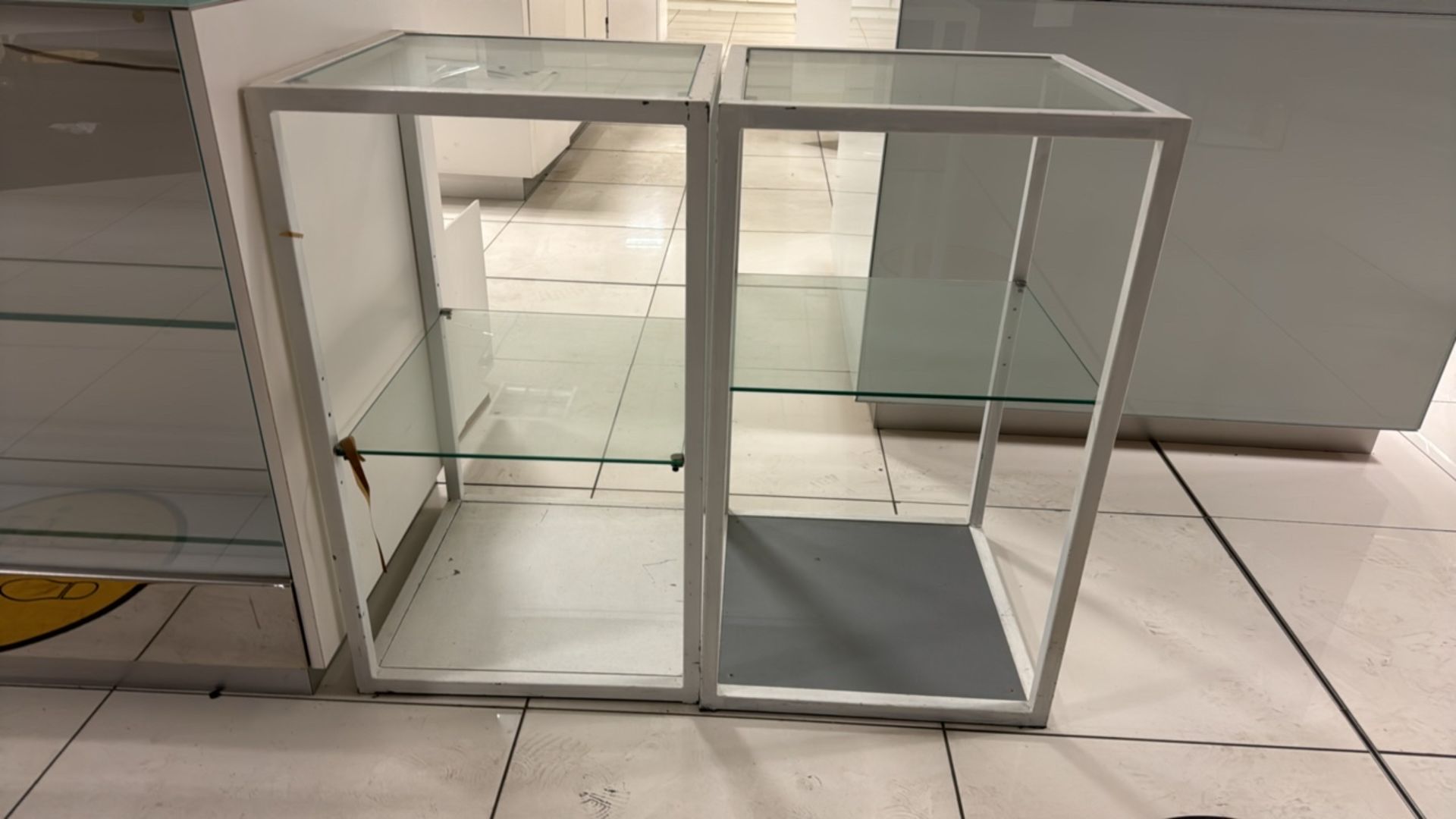 Glass Display Cubes x2