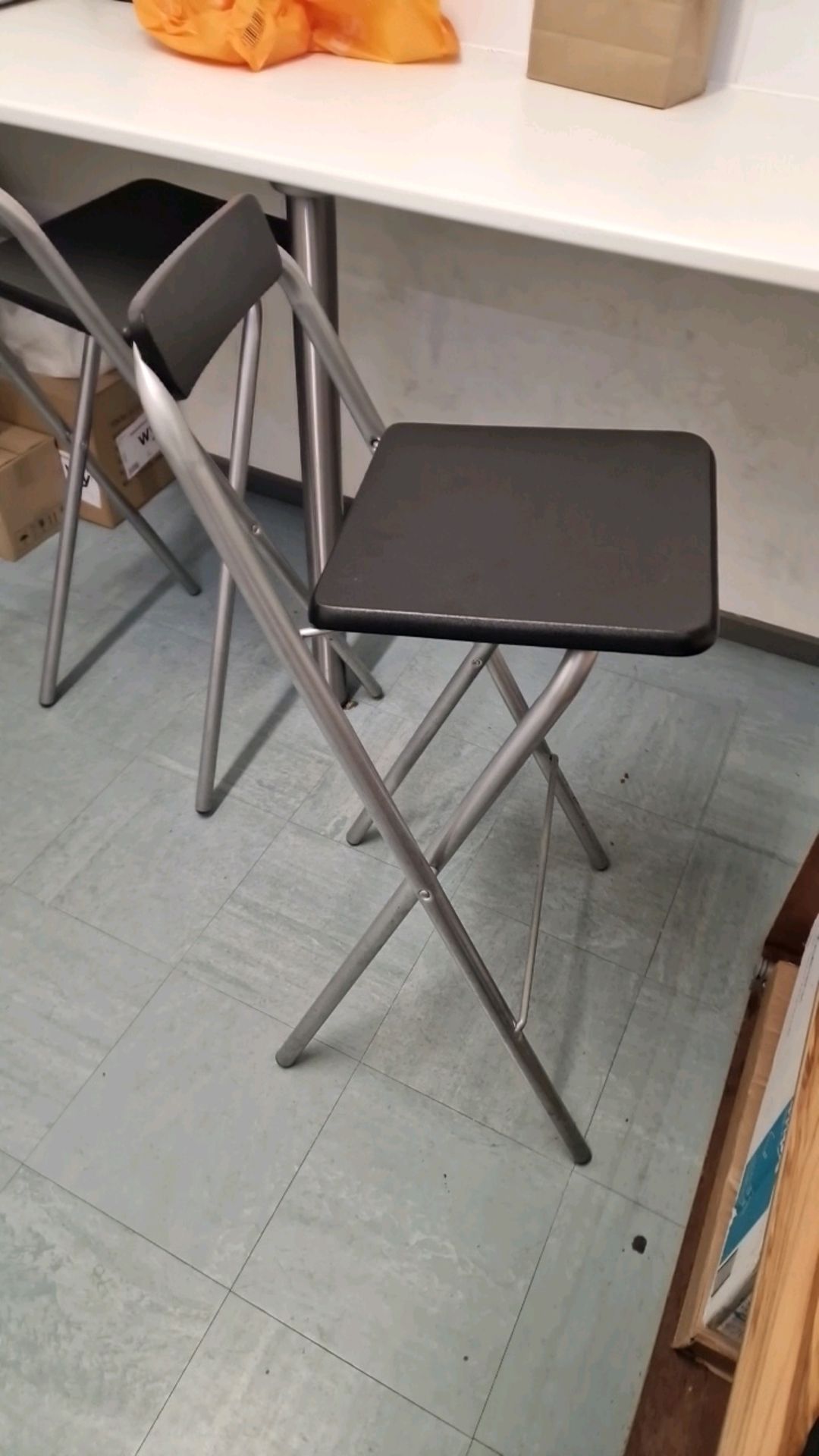 Foldable Bar Stool x3 - Bild 3 aus 3