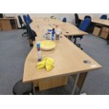 Wooden Effect Office Desks x7 With Office Chairs x6