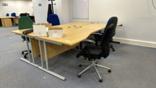 Wooden Effect Office Desks x4 With Office Chairs x4