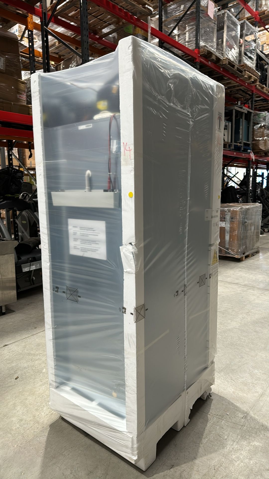 F 610 RG C 4N Freezer - Image 4 of 7