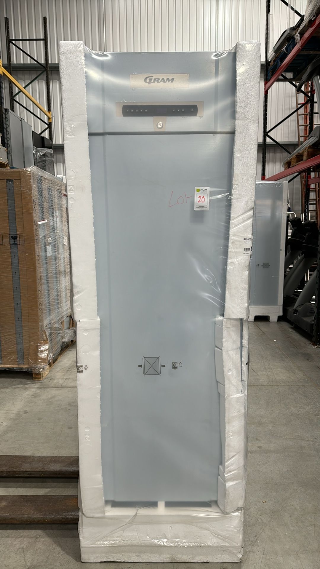 F 610 RG C 4N Freezer