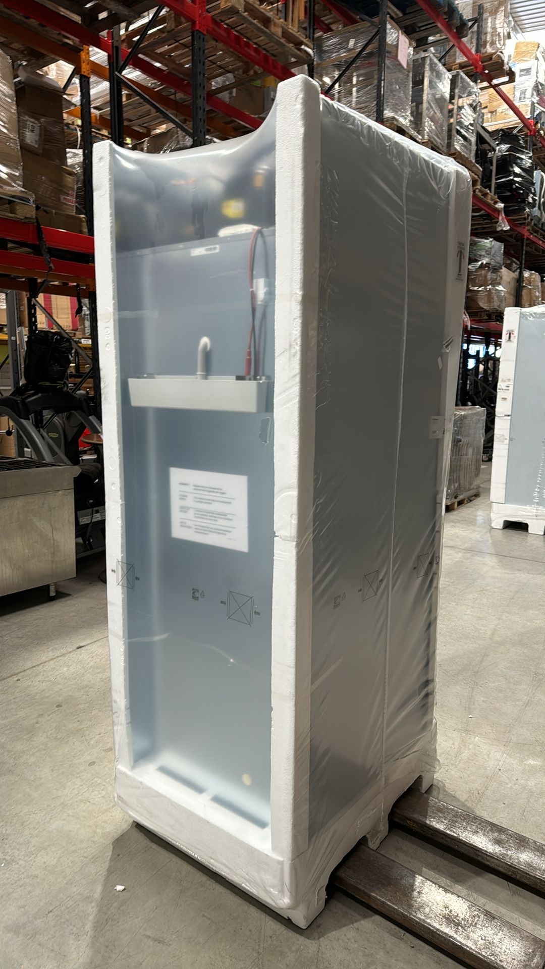 F 610 RG C 4N Freezer - Image 4 of 7