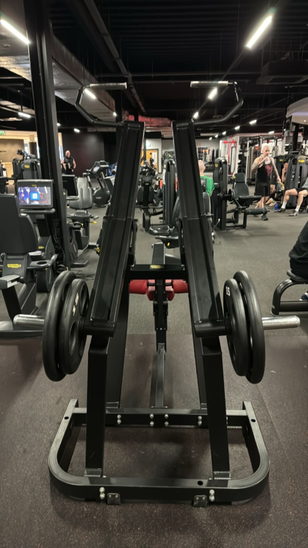 Technogym Pull Down - Image 2 of 5