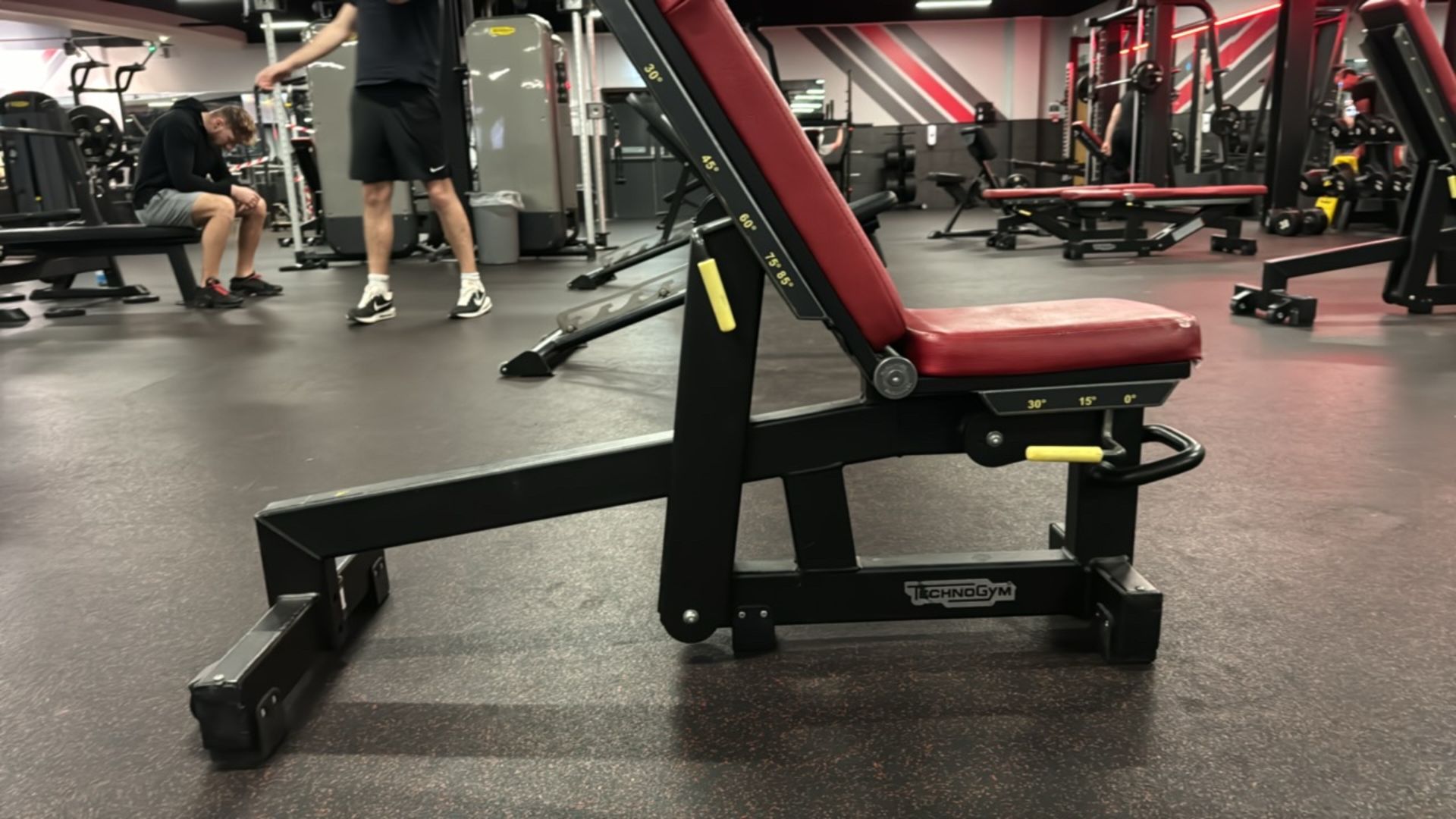 Technogym Adjustable Workout Bench - Image 2 of 3