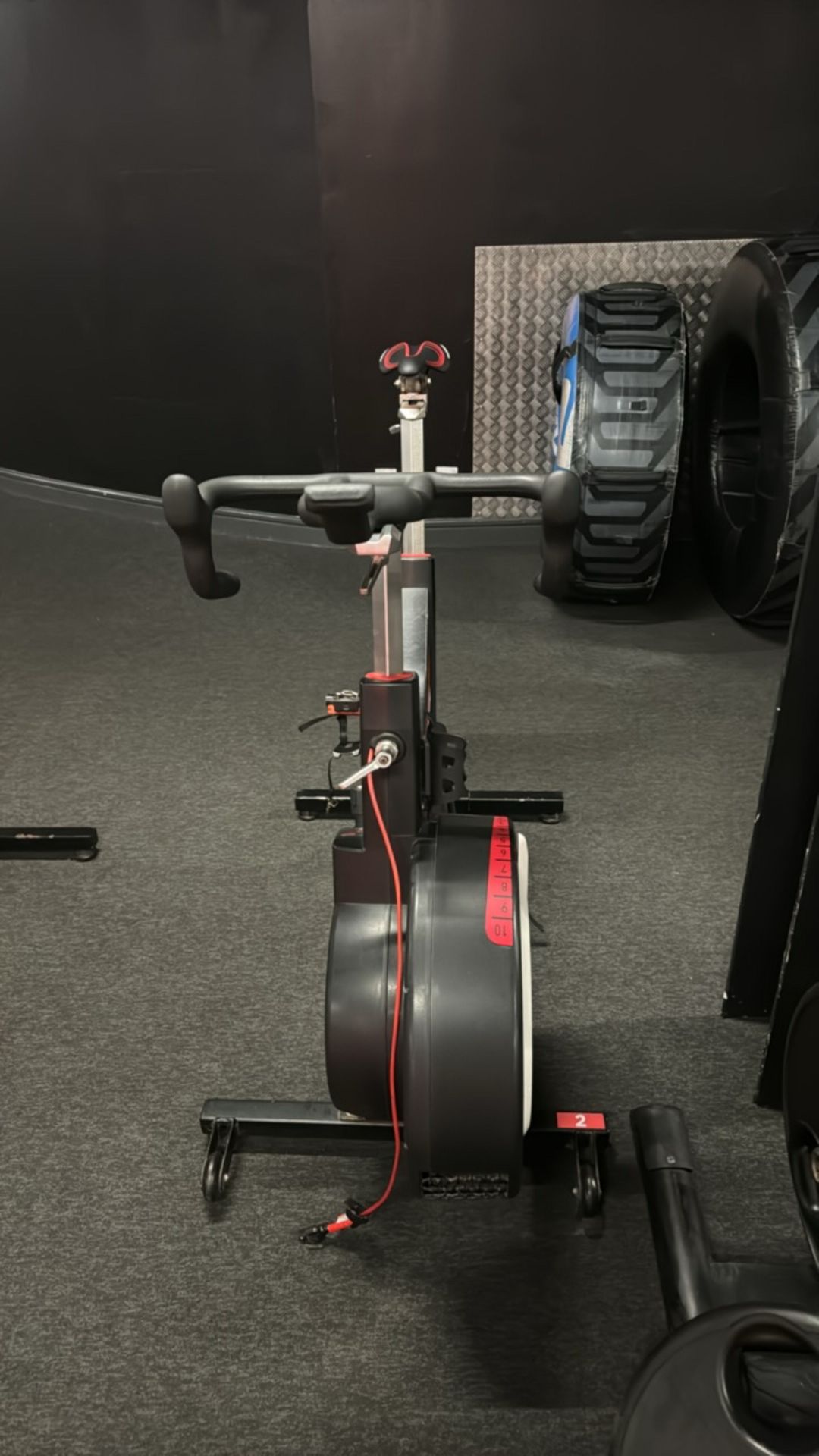 Wattbike - Bild 2 aus 3