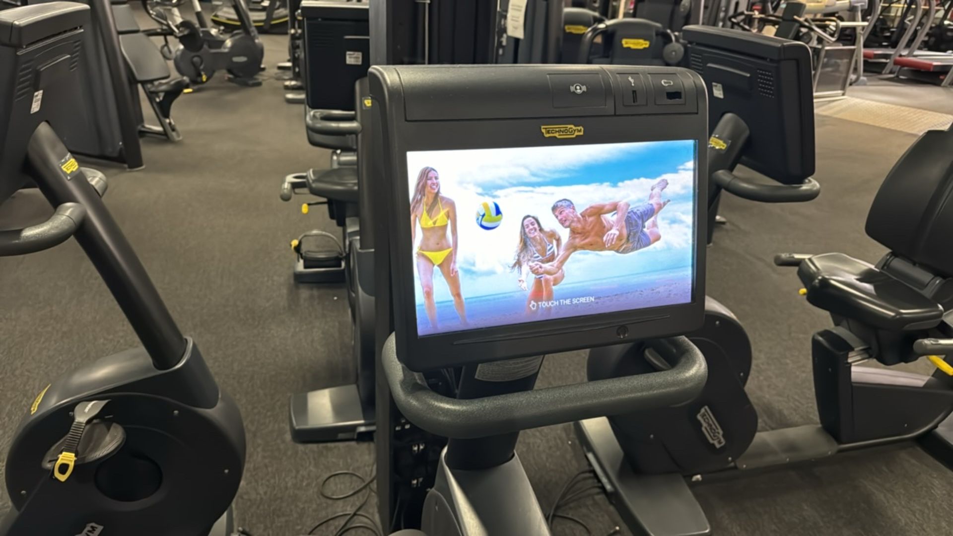 Technogym Recumbant Bike - Image 3 of 5