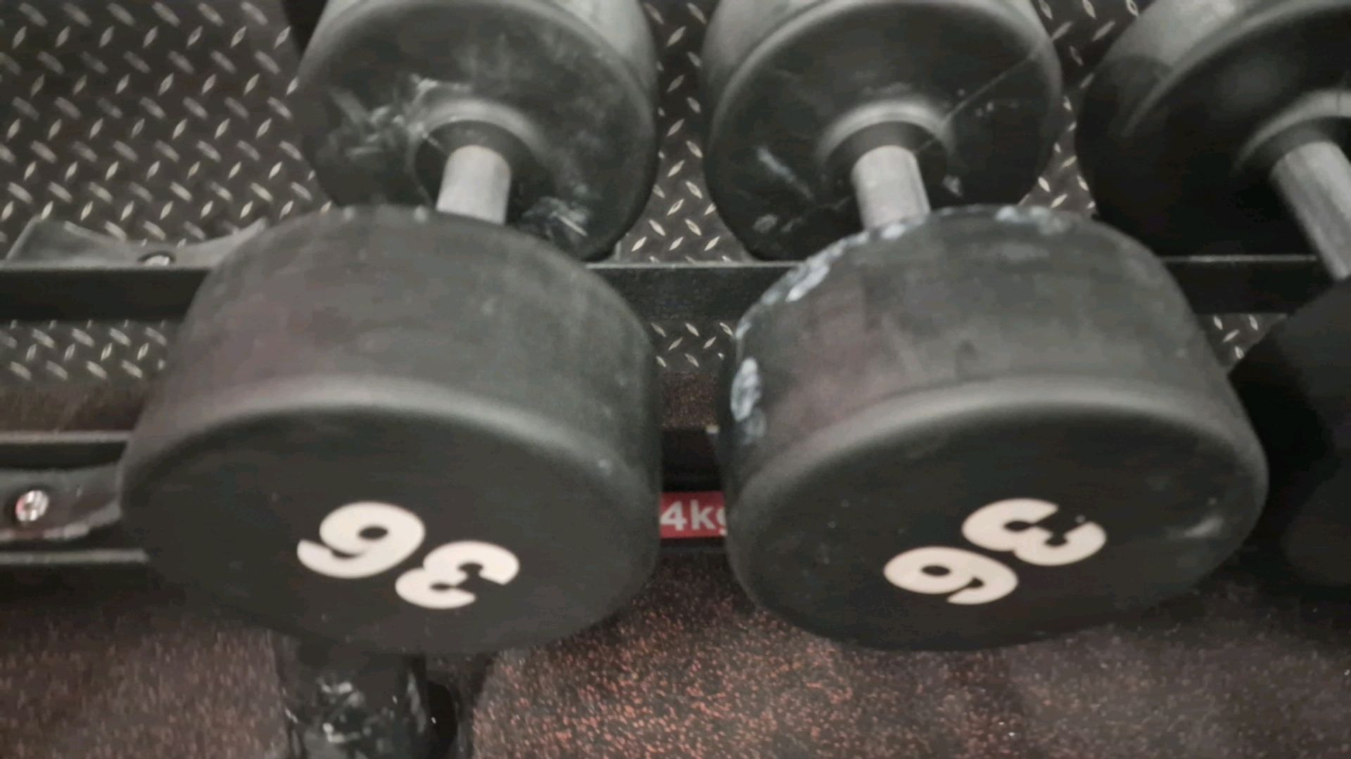 34kg, 36kg,38kg,40kg Dumbells