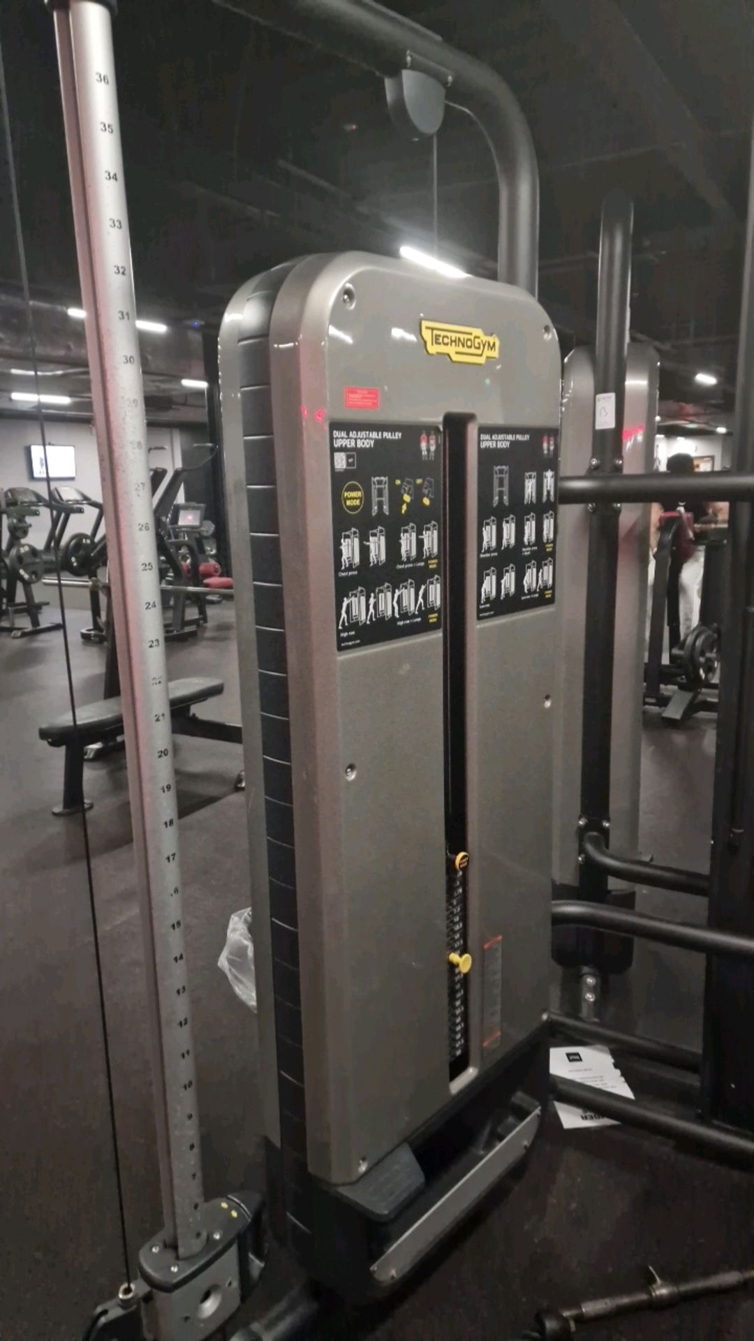 Technogym Dual Adjustable Pulley Functional Trainer - Image 5 of 6