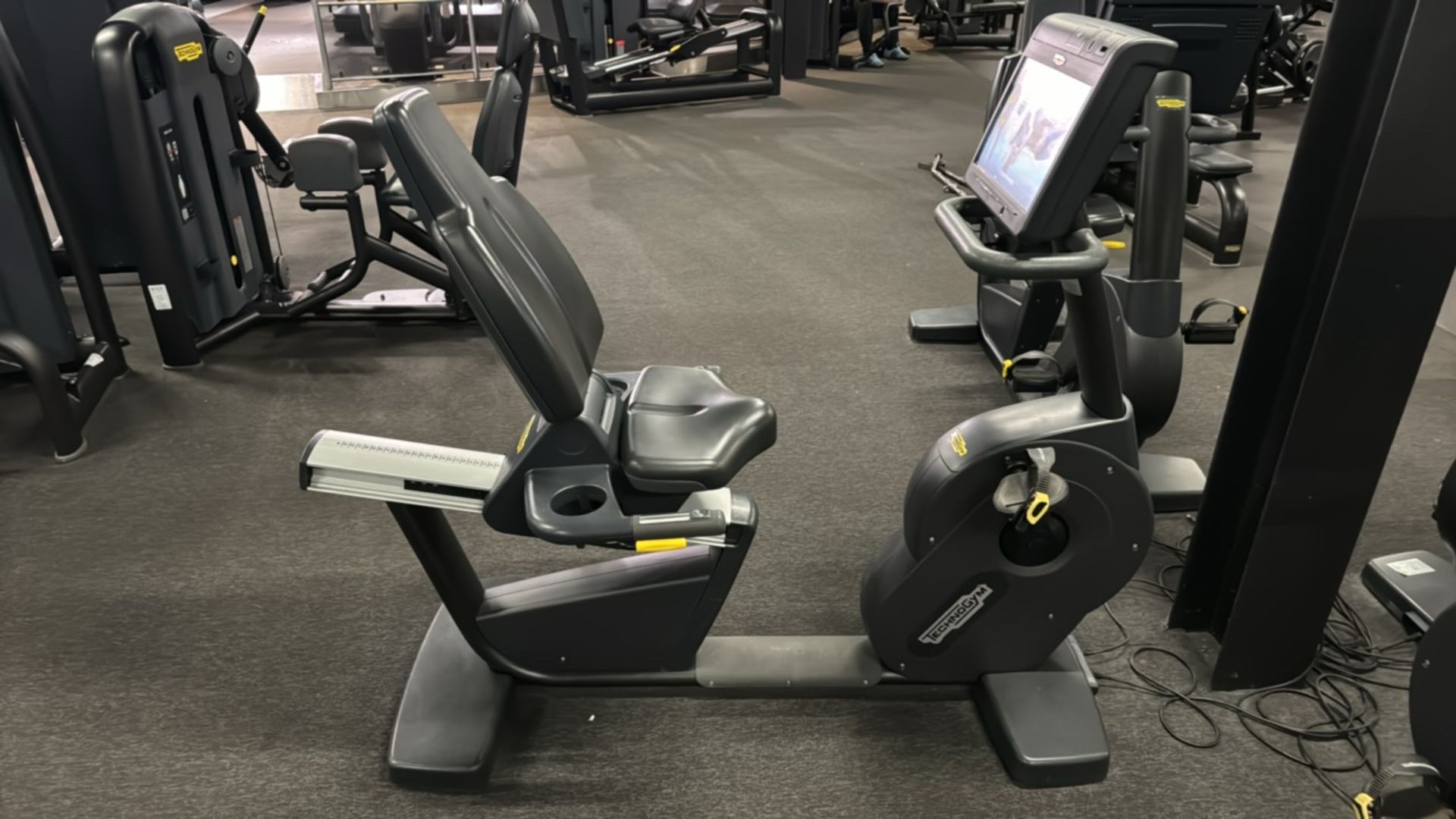 Technogym Recumbant Bike - Image 3 of 3