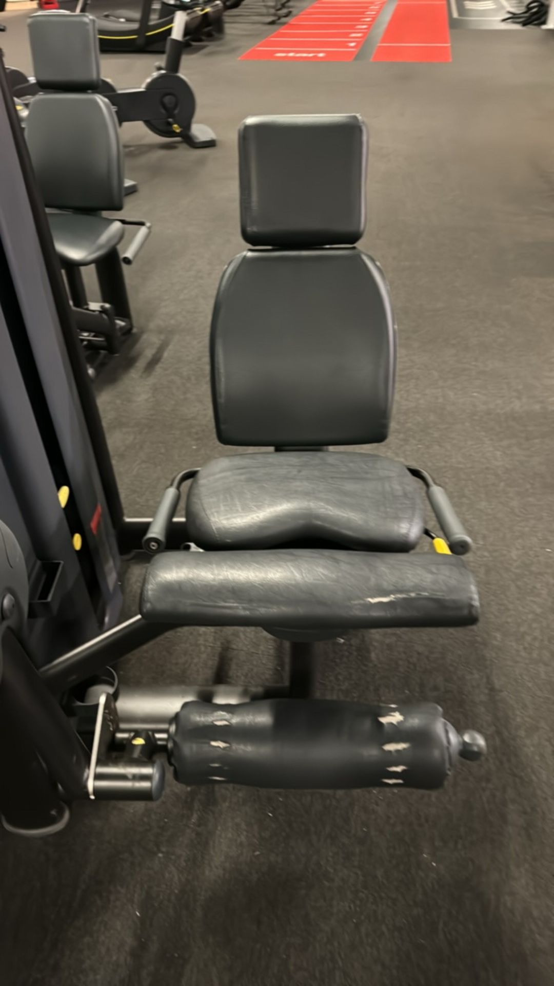 Technogym Leg Extension - Image 4 of 7