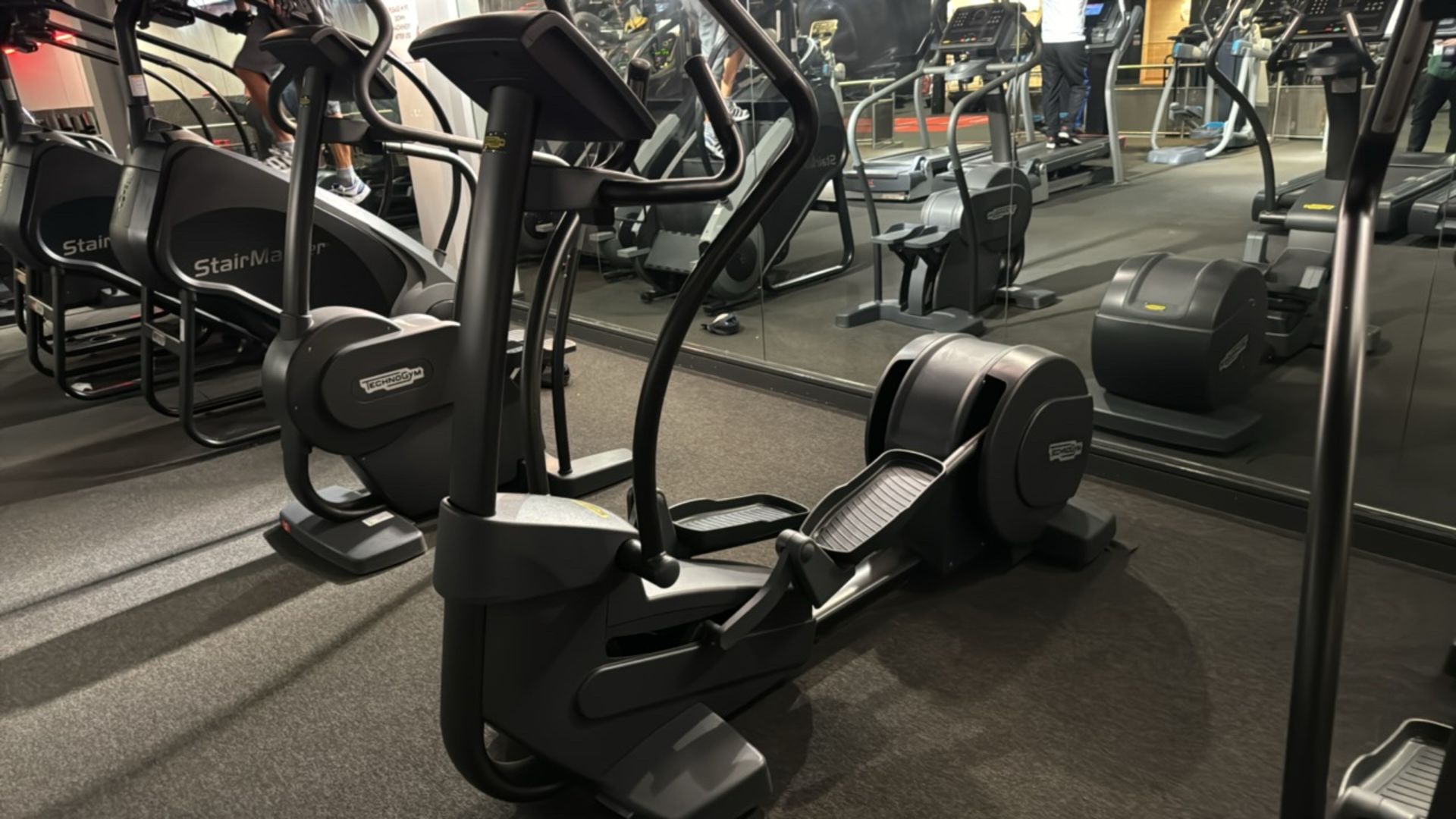 Technogym Crosstrainer - Image 3 of 4