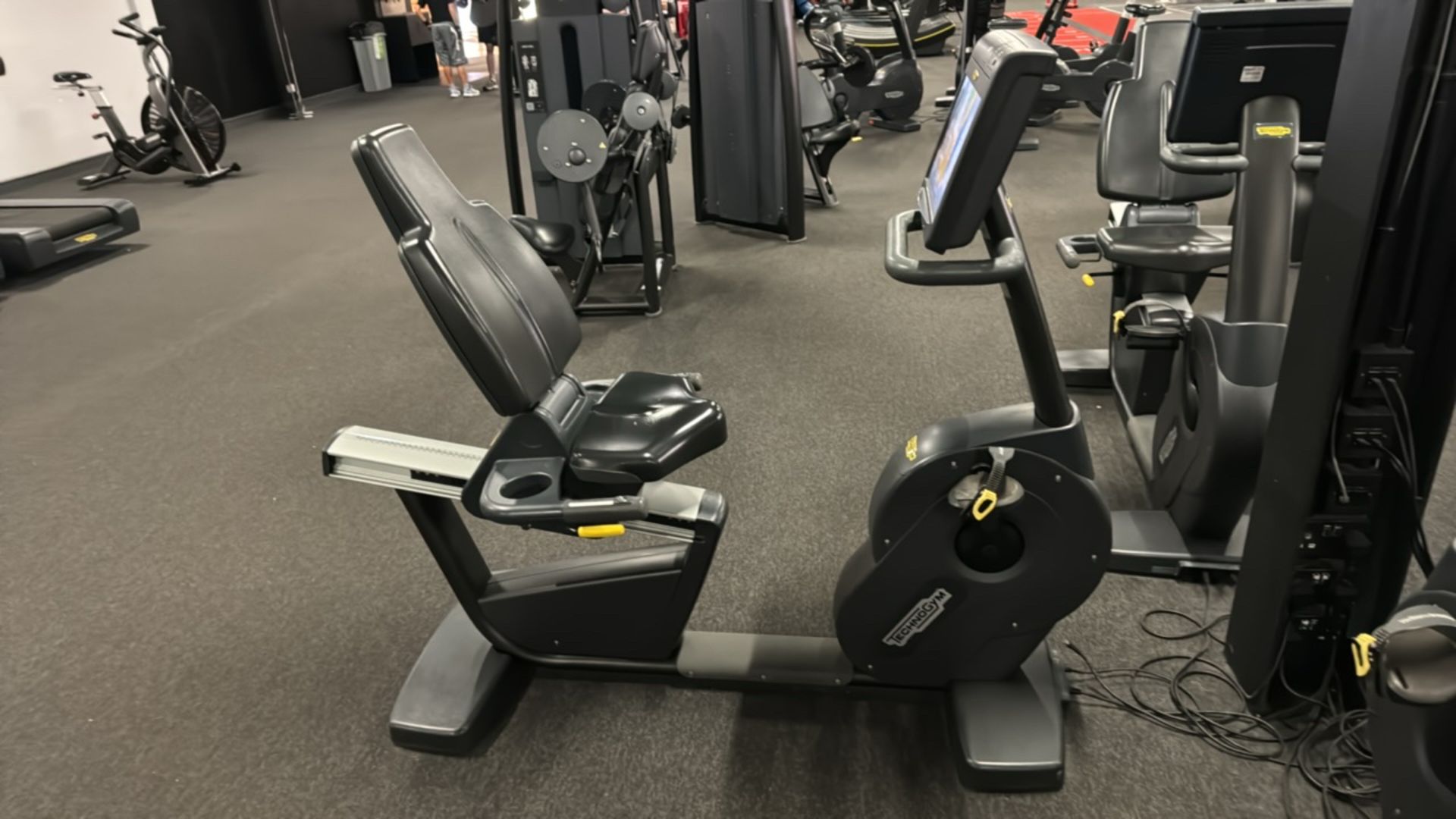 Technogym Recumbant Bike - Image 4 of 4