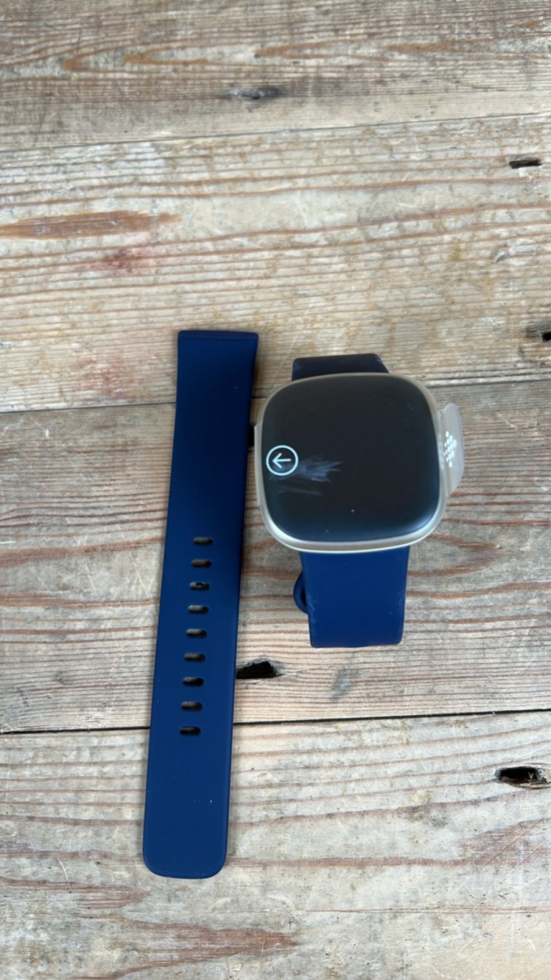 Fitbit Versa 3 Soft Gold With Midnight Blue Band - Image 3 of 3