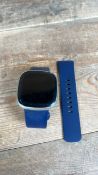 Fitbit Versa 3 Soft Gold With Midnight Blue Band