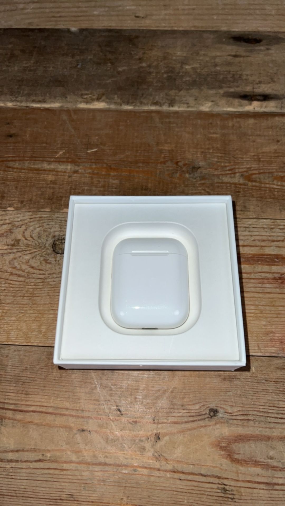 Apple Air Pods Charging Case Included - Image 3 of 5