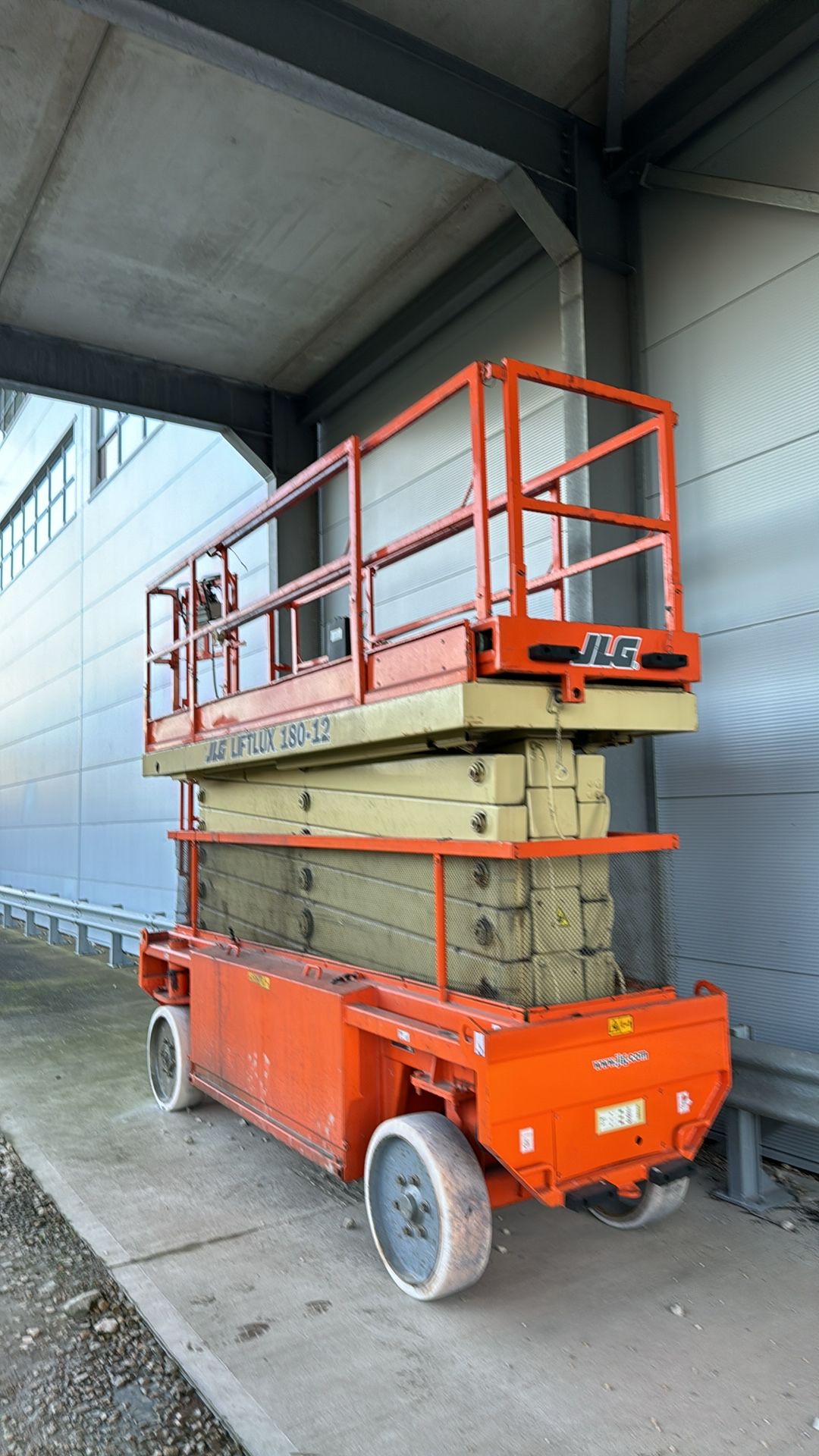 JLG LIFTLUX 180-12 - Scissor Lift - Image 2 of 20