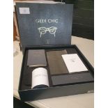 Geek Chic Gift Set