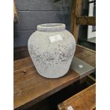 Large Pot Varse