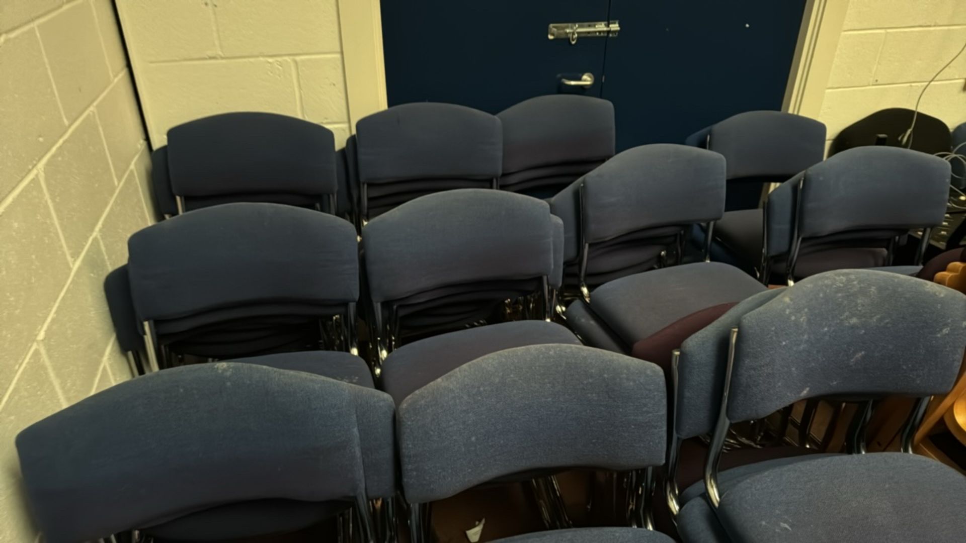 Blue Waiting Room Chairs x25 - Image 3 of 5