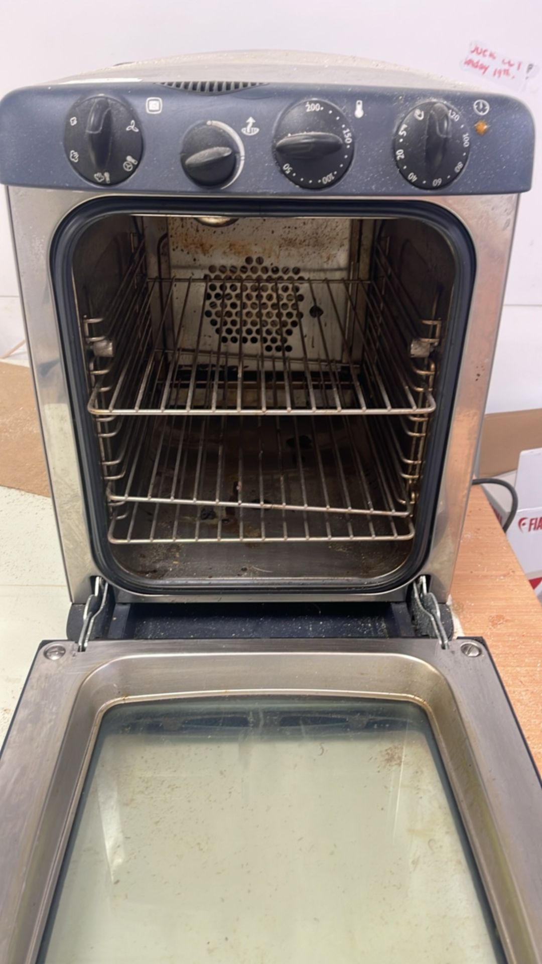 Electrolux Table Top Mini Oven - Image 5 of 6