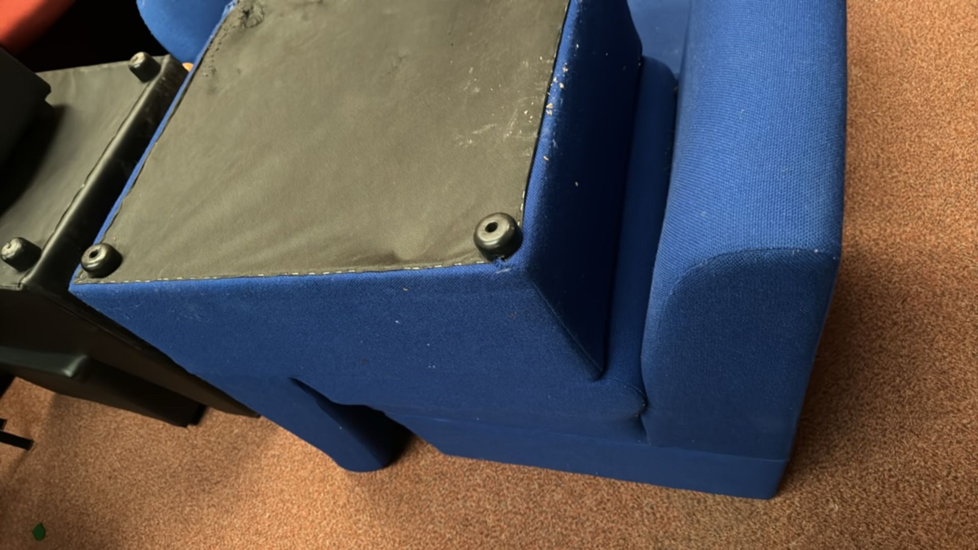 Blue Seats x4 - Image 2 of 4