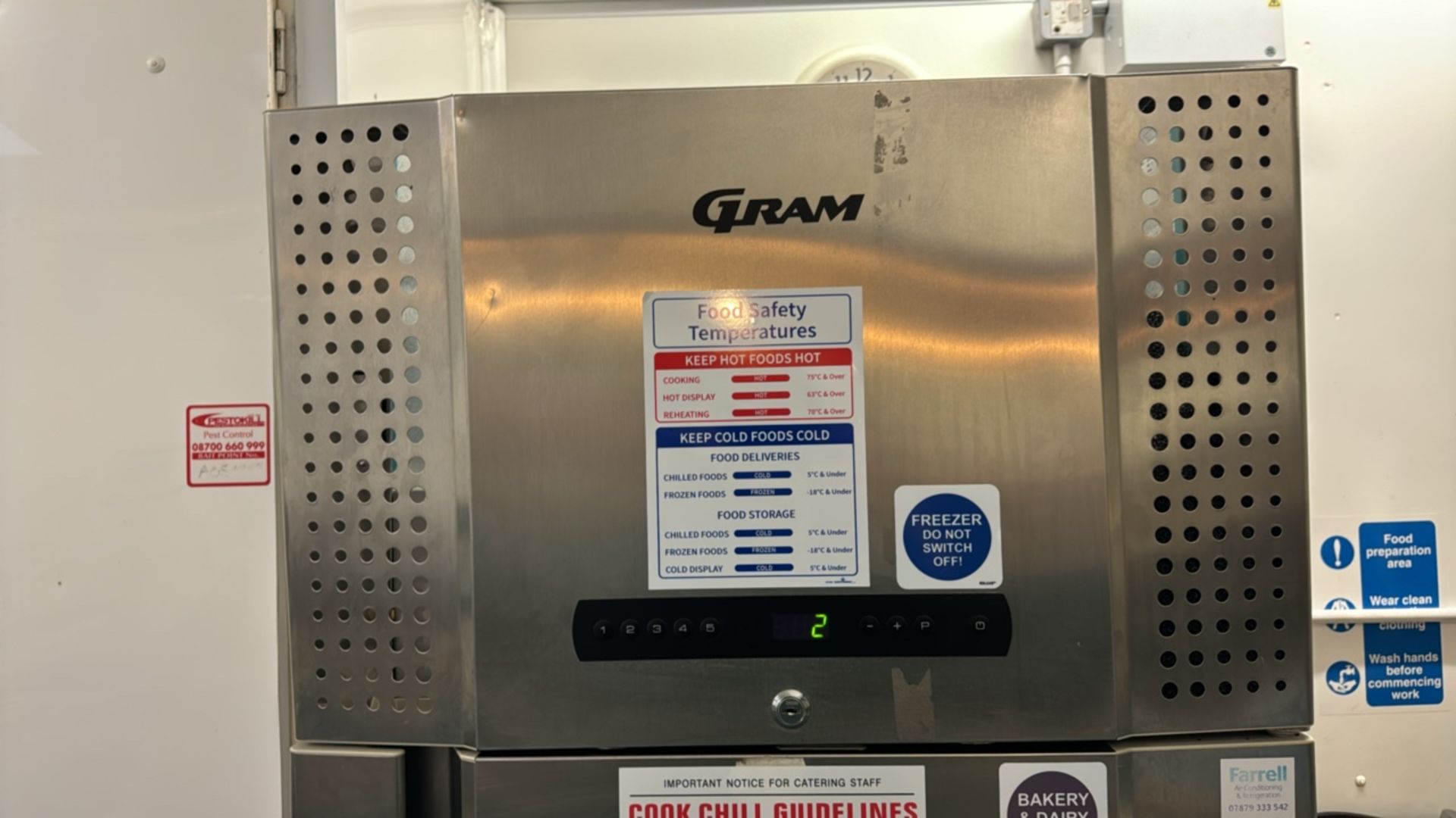 Gram Refrigerator - Image 3 of 6