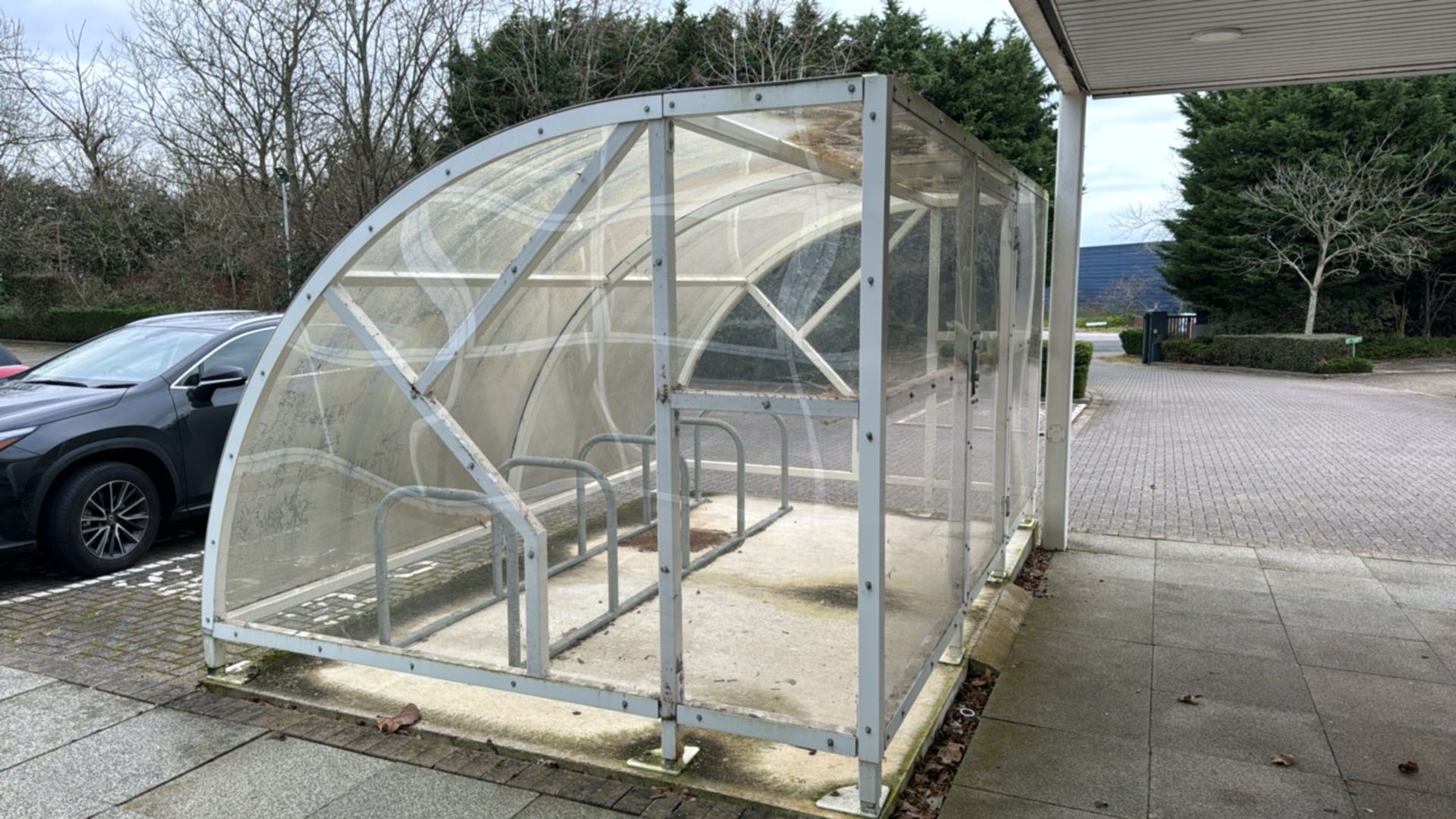 Lockable Bike Shelter - Image 3 of 6