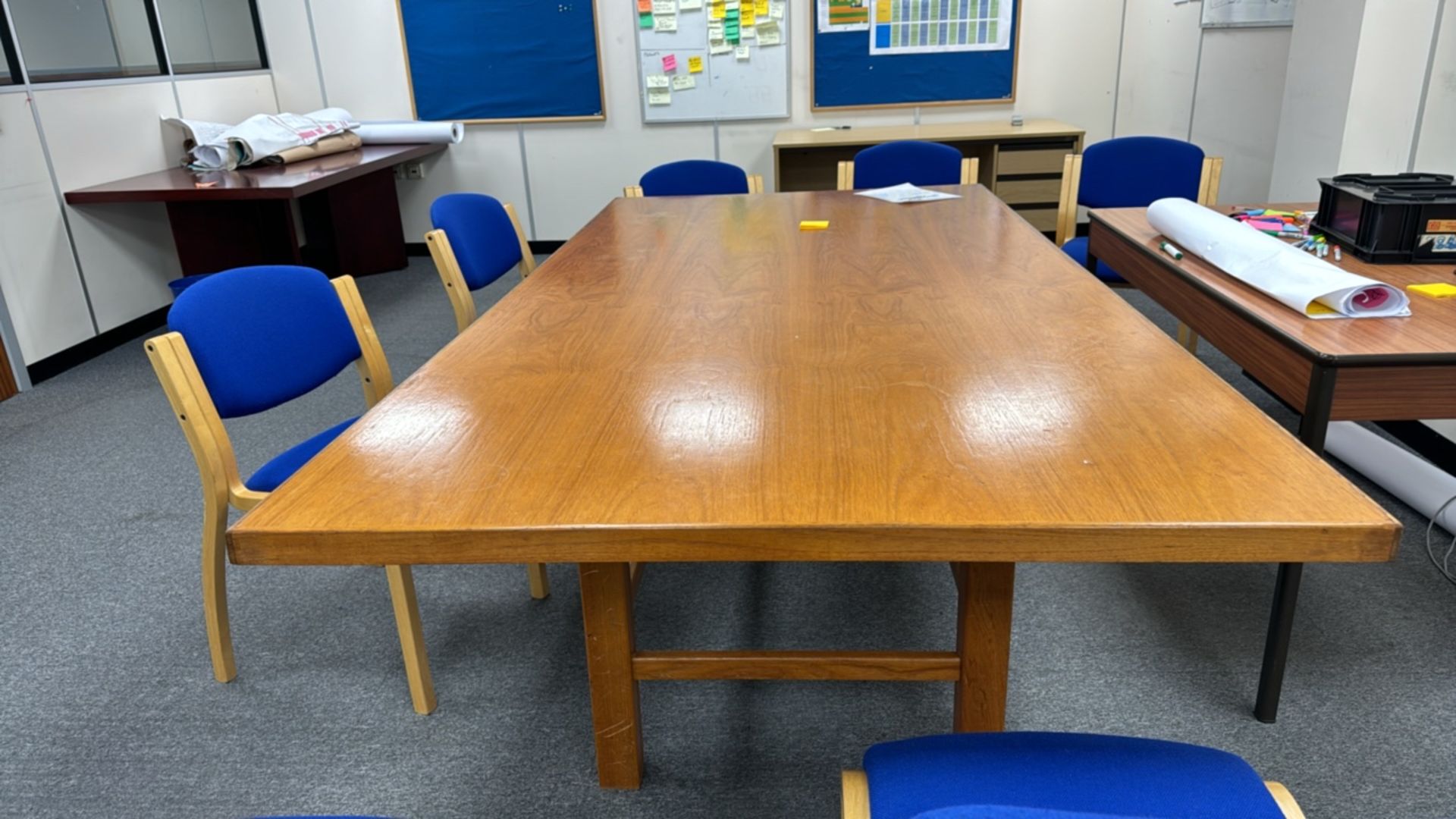 Conference Table & Chairs - Image 5 of 6