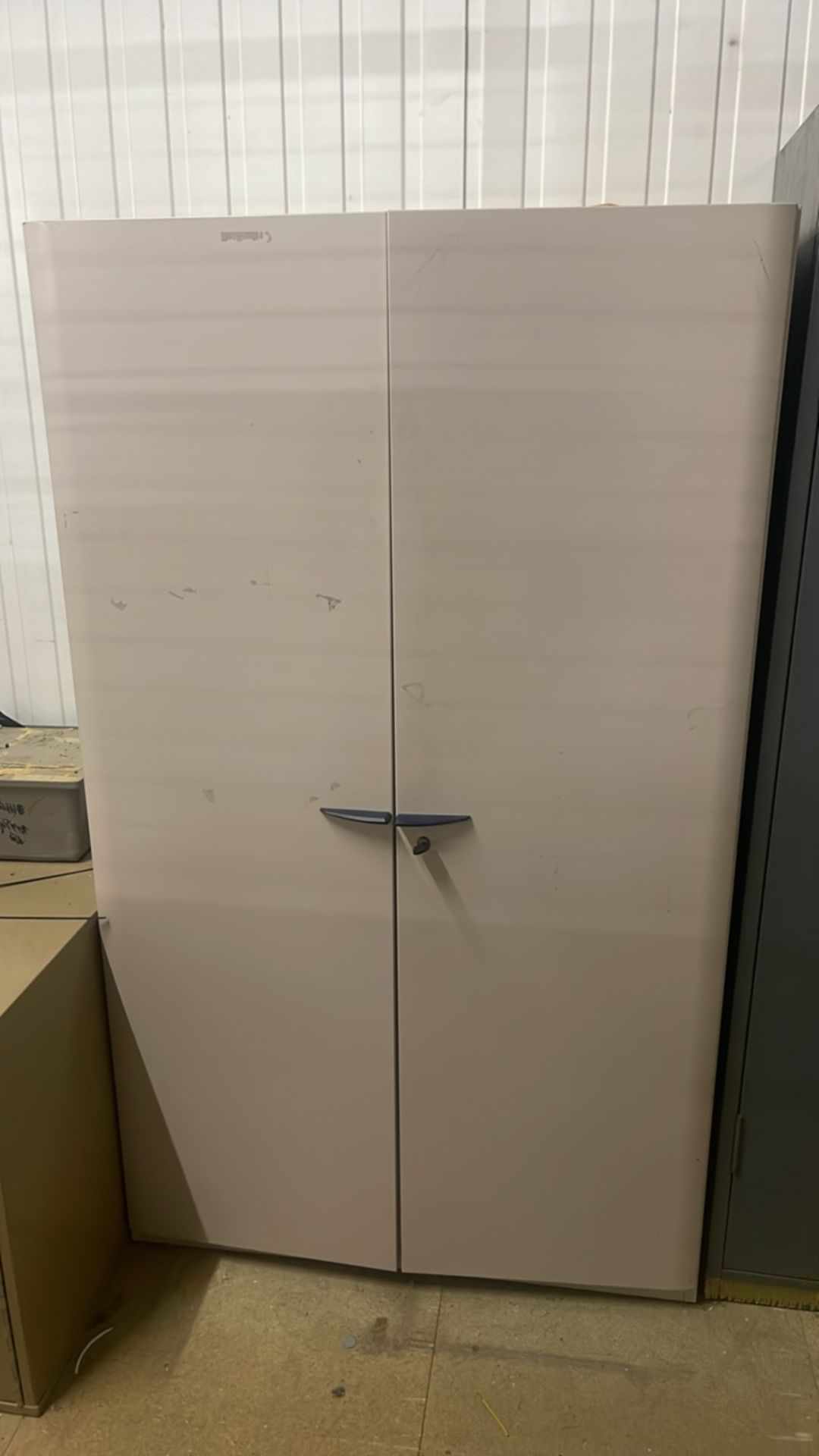 3 x Metal Cabinets - Image 4 of 7